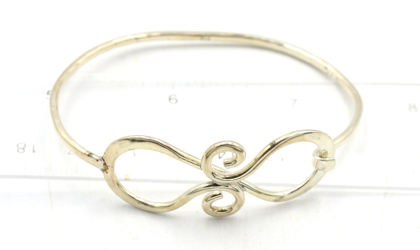 Group lot of Vintage 925 sterling silver bangles