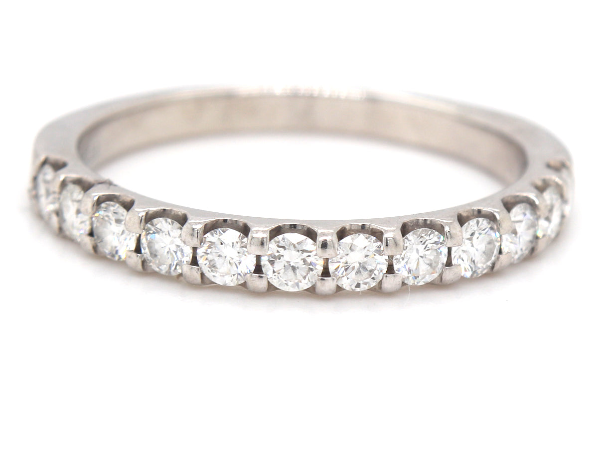 Platinum 0.60ctw diamond band