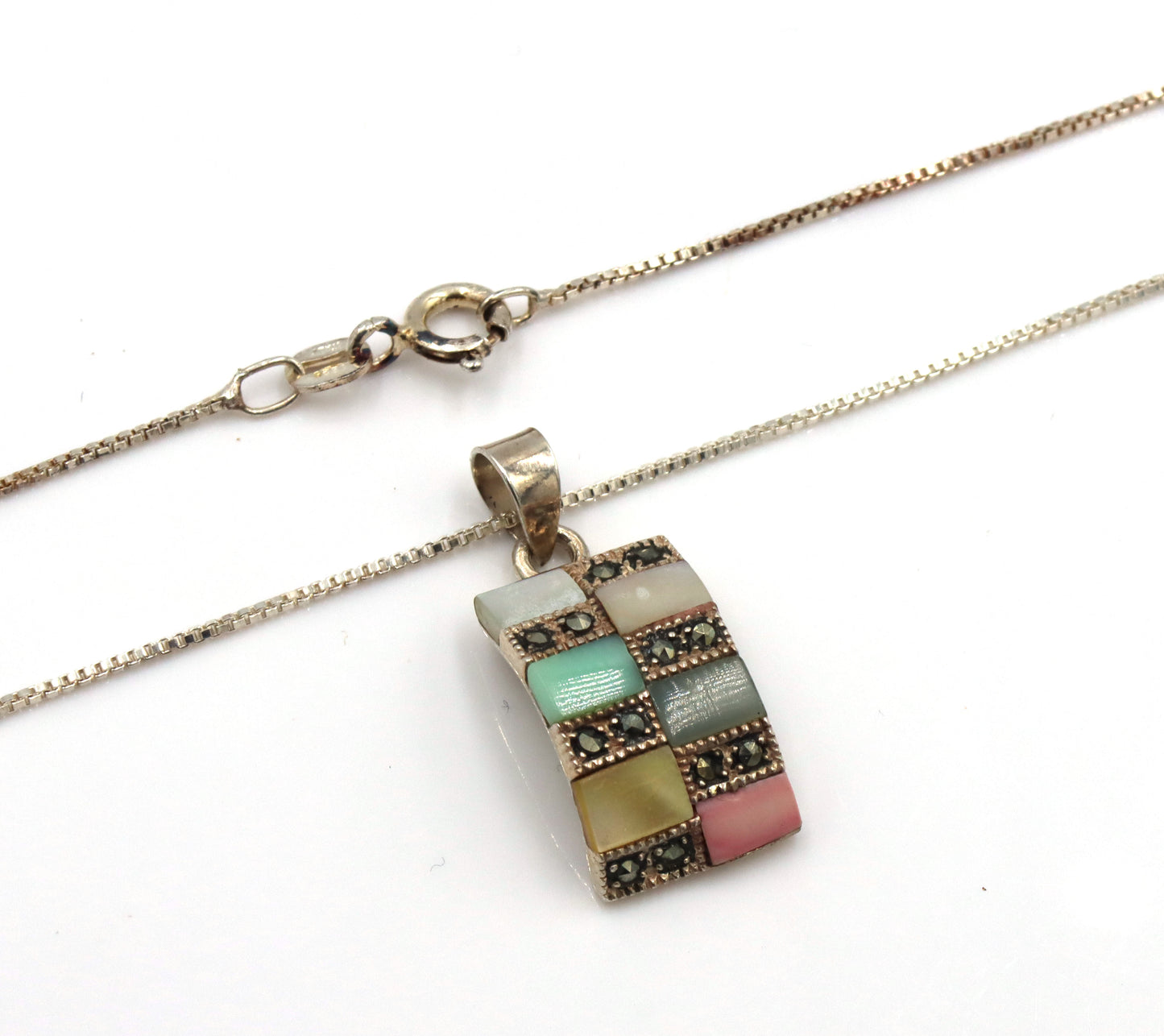 Group lot of 7 vintage 925 sterling silver pendants on chain necklaces