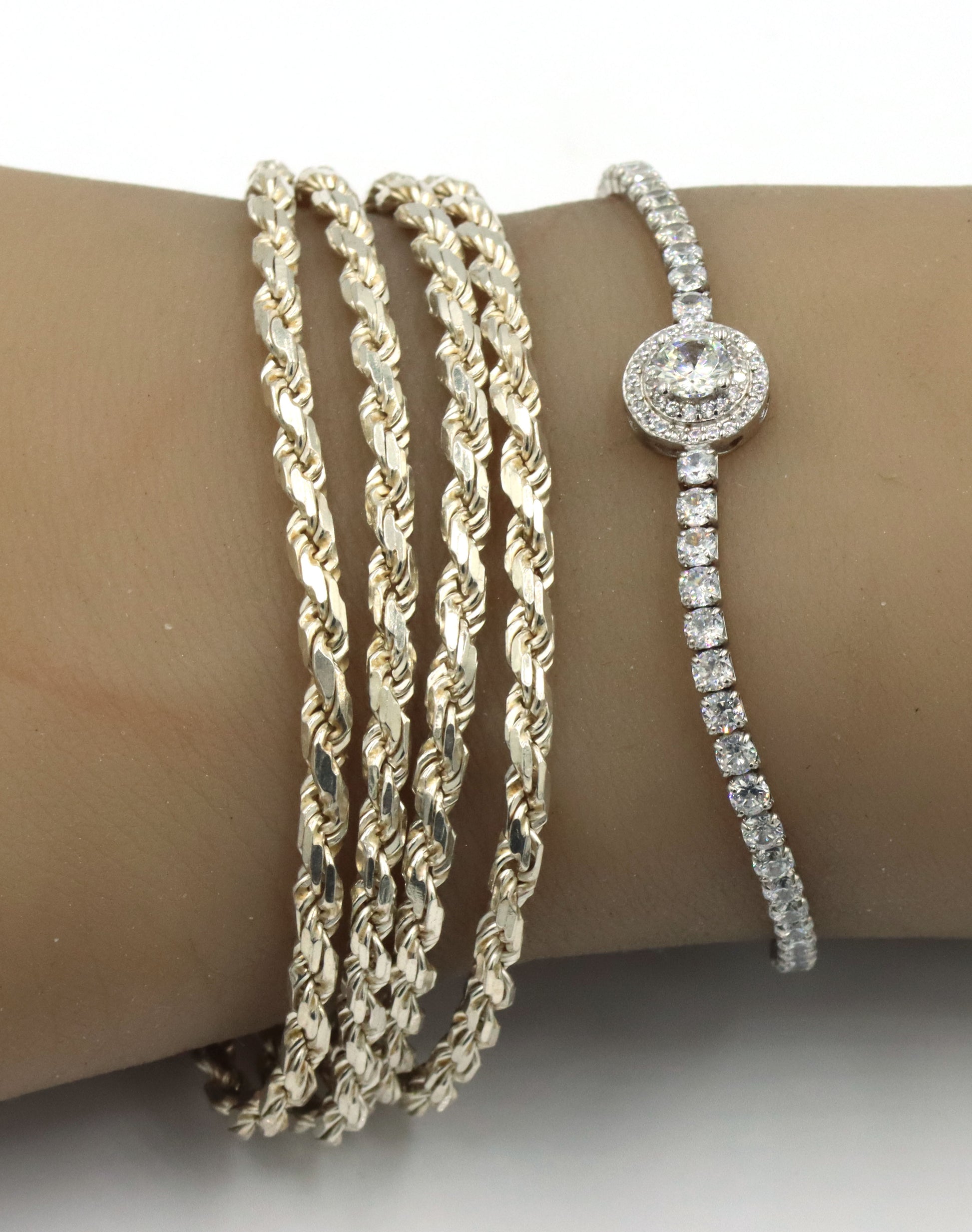 Lot of 2 Vintage 925 sterling silver bracelets