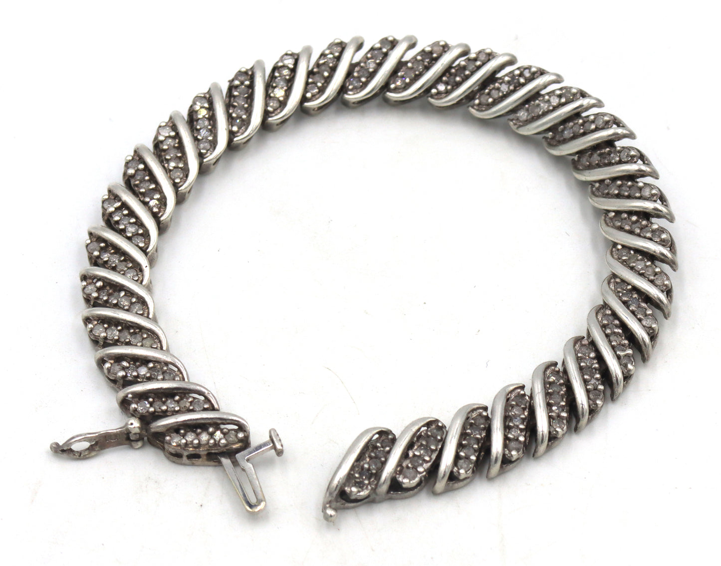 Group lot of Vintage 925 sterling silver mixed jewelry