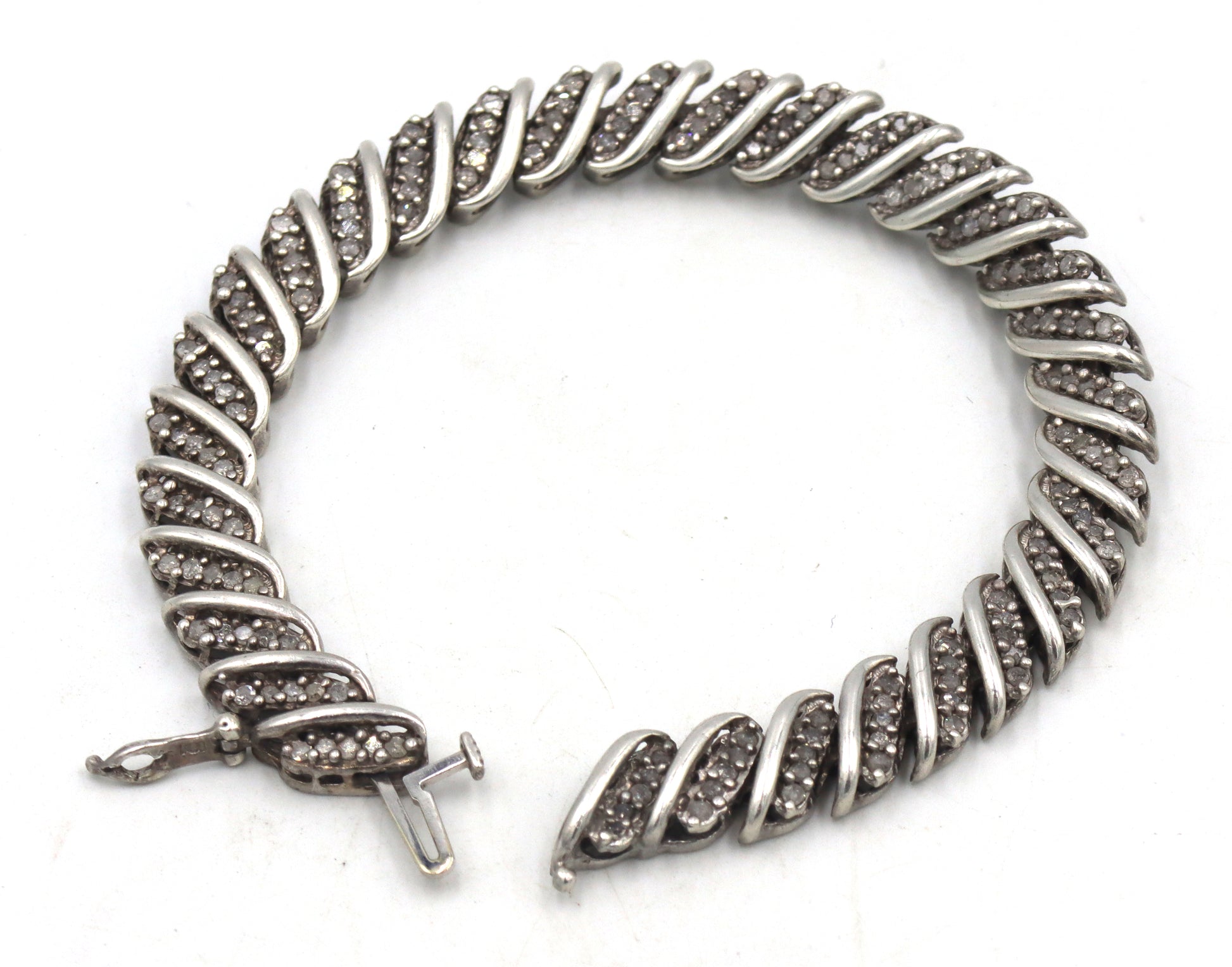 Group lot of Vintage 925 sterling silver mixed jewelry