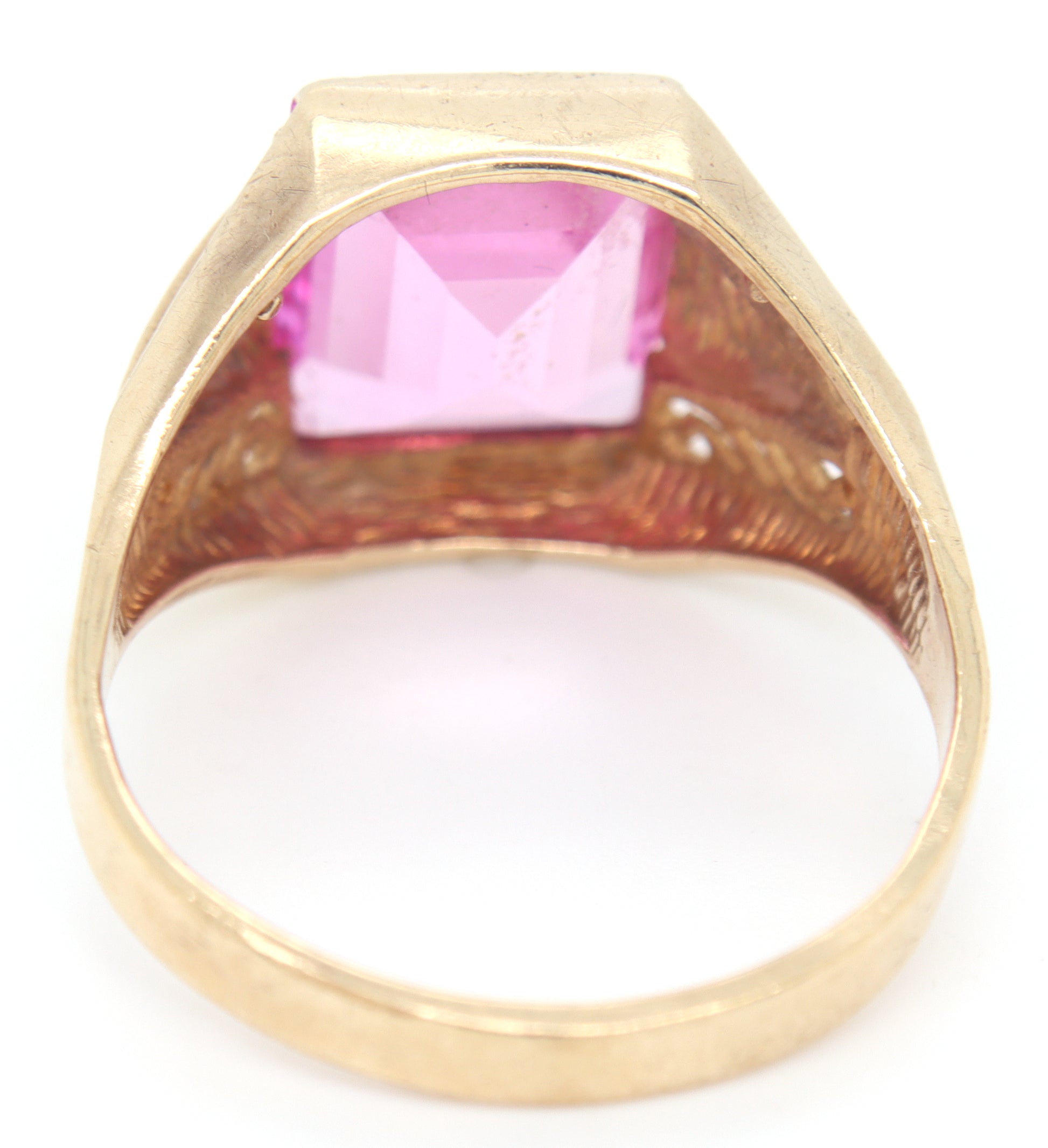 10kt Yellow gold pink topaz men's ring