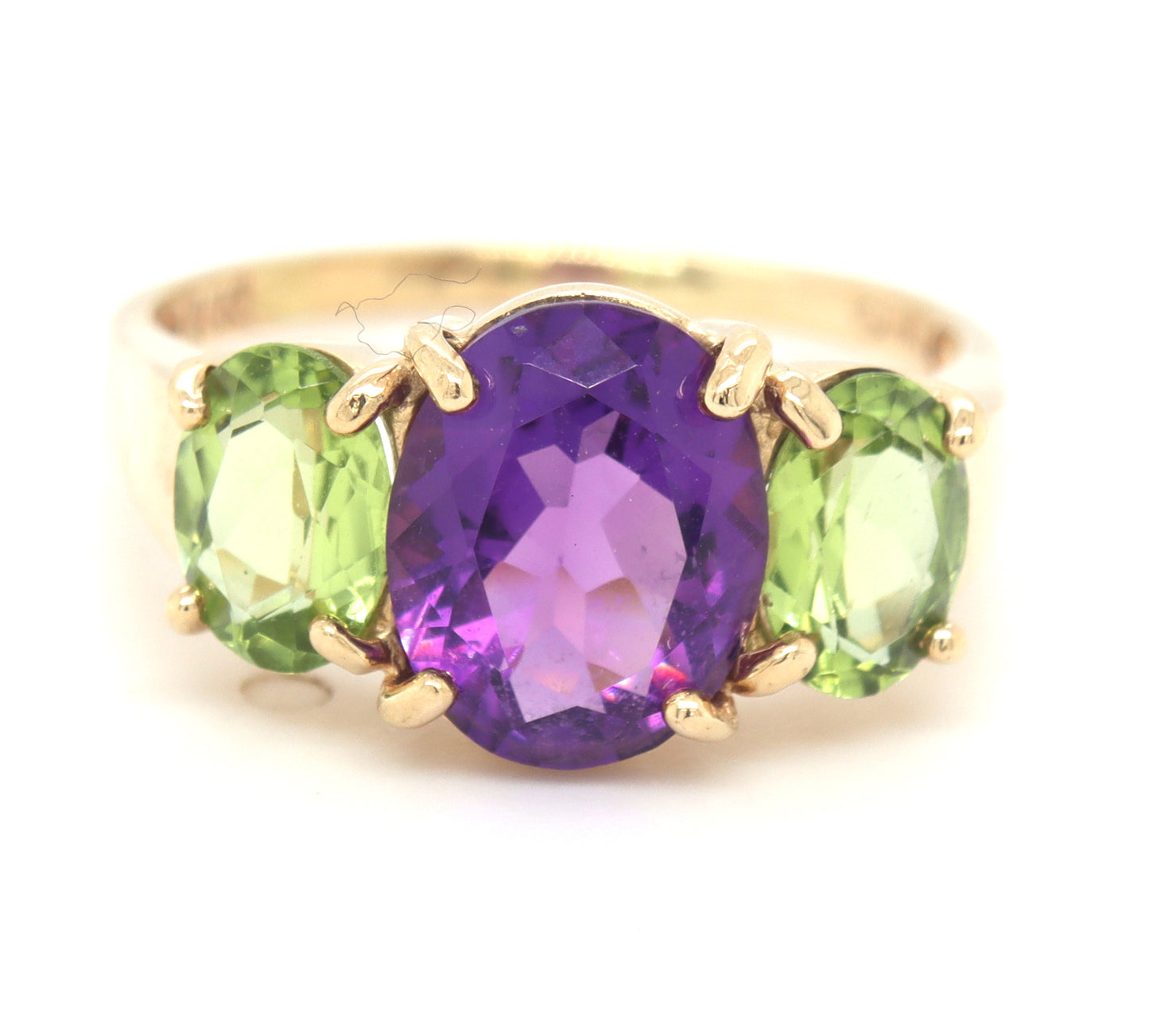 14kt Yellow gold 2.40ctw amethyst and 1.25ctw peridot cocktail ring