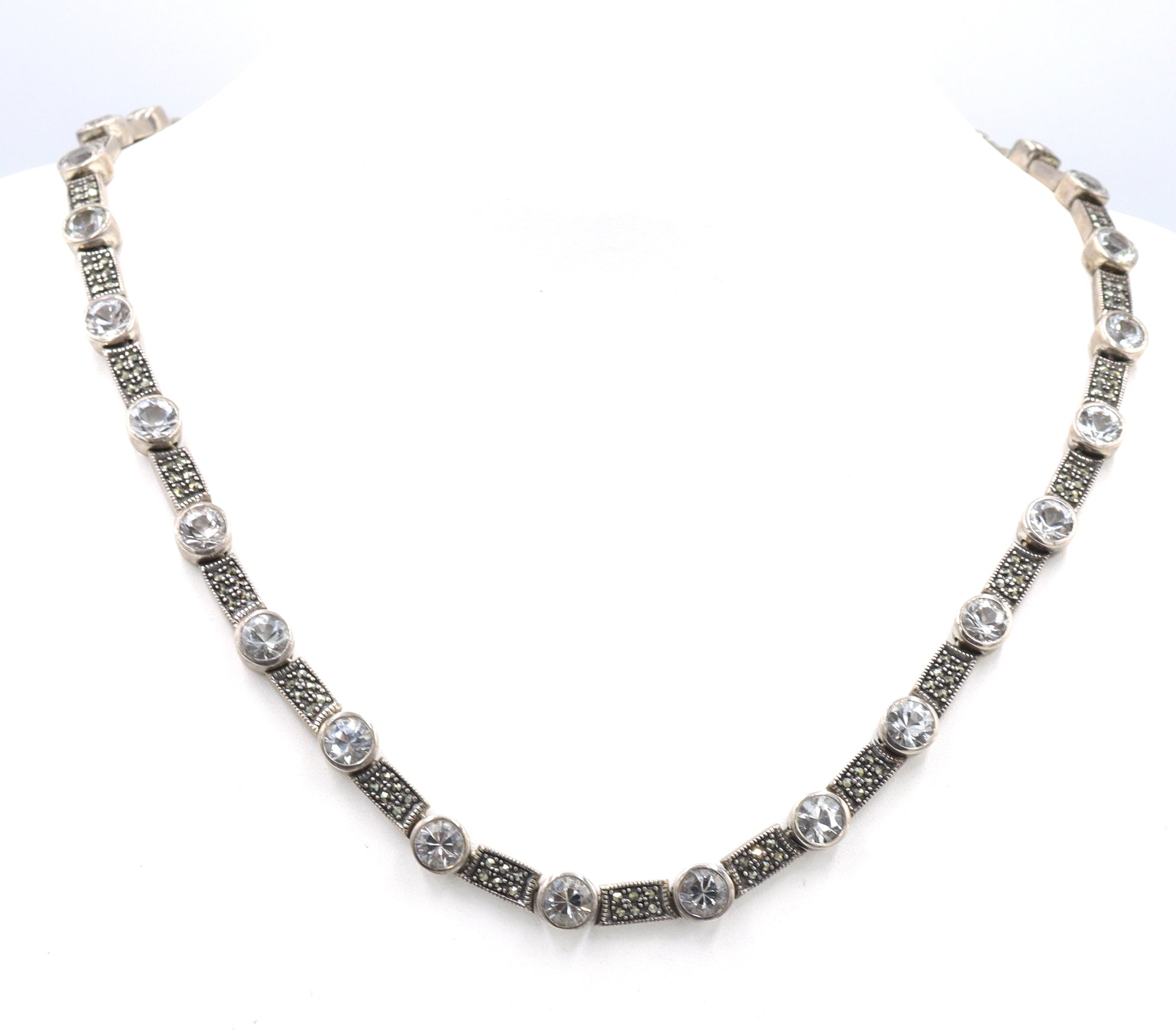 Vintage 925 sterling silver signed crystal link necklace