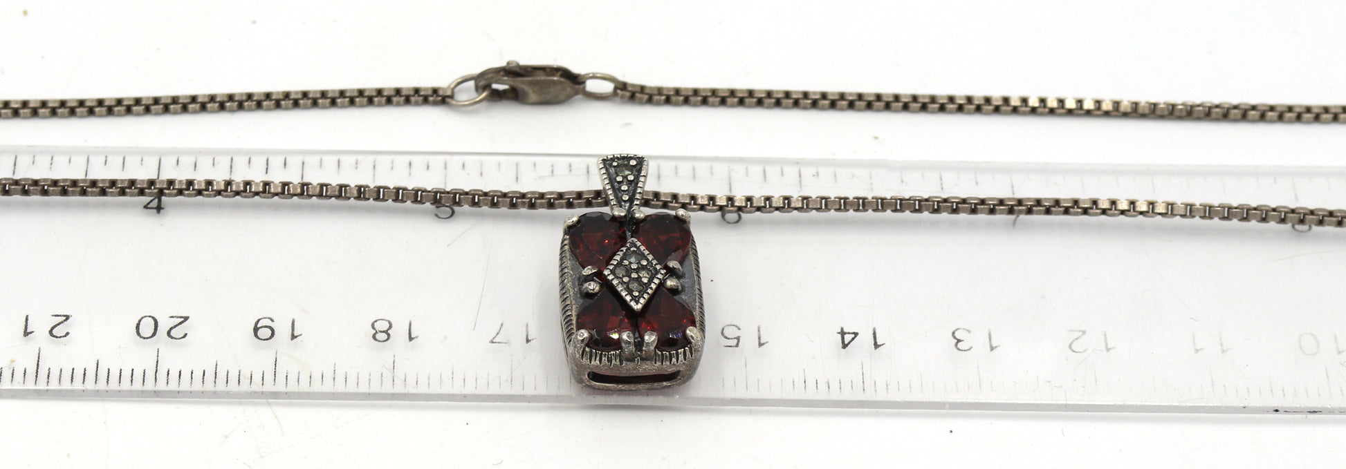 Group of 6 vintage 925 sterling silver necklaces