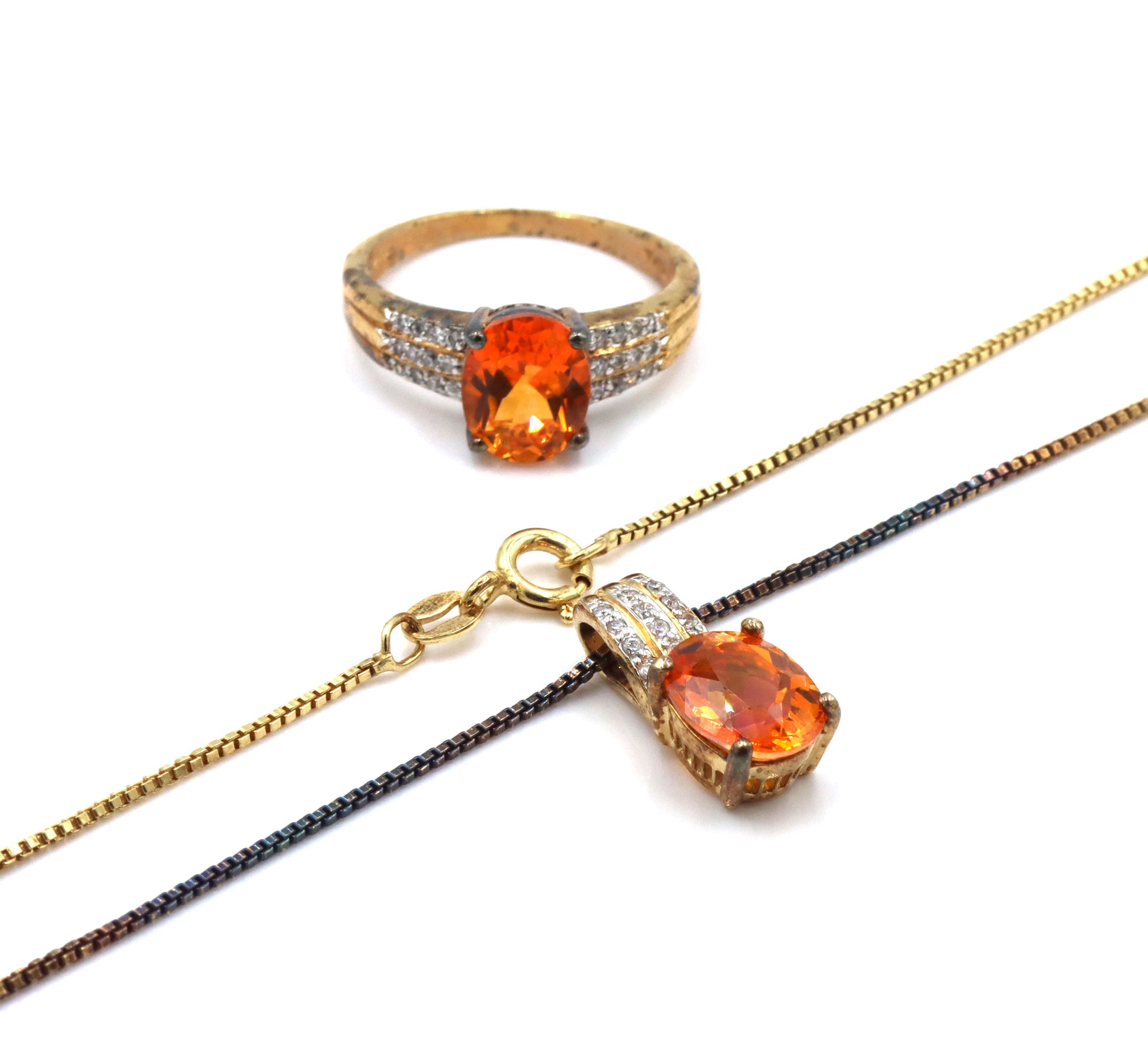 Set of 925 sterling silver orange stone pendant on Italian box chain necklace and matching ring