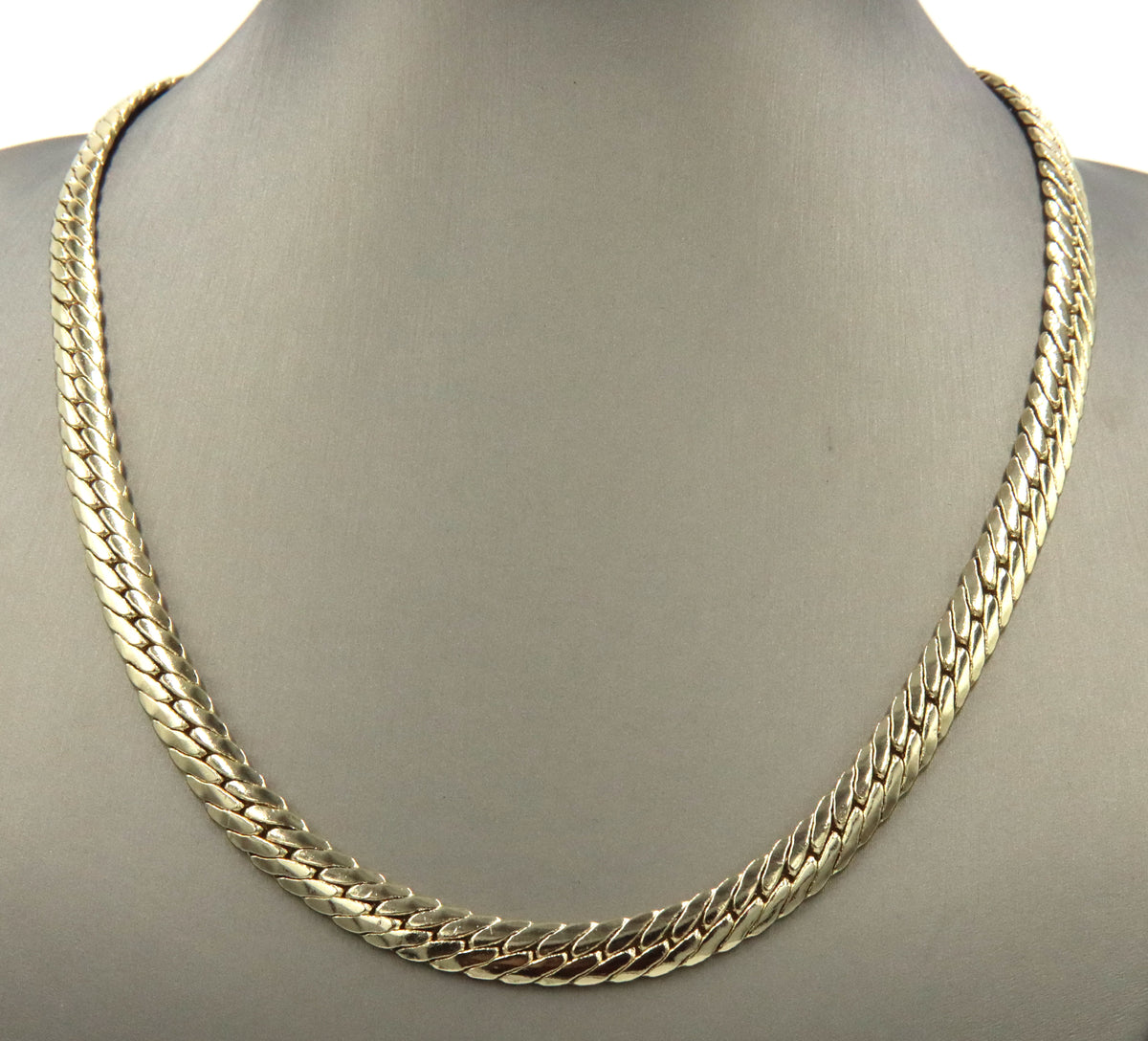 Gold plated Cuban link necklace