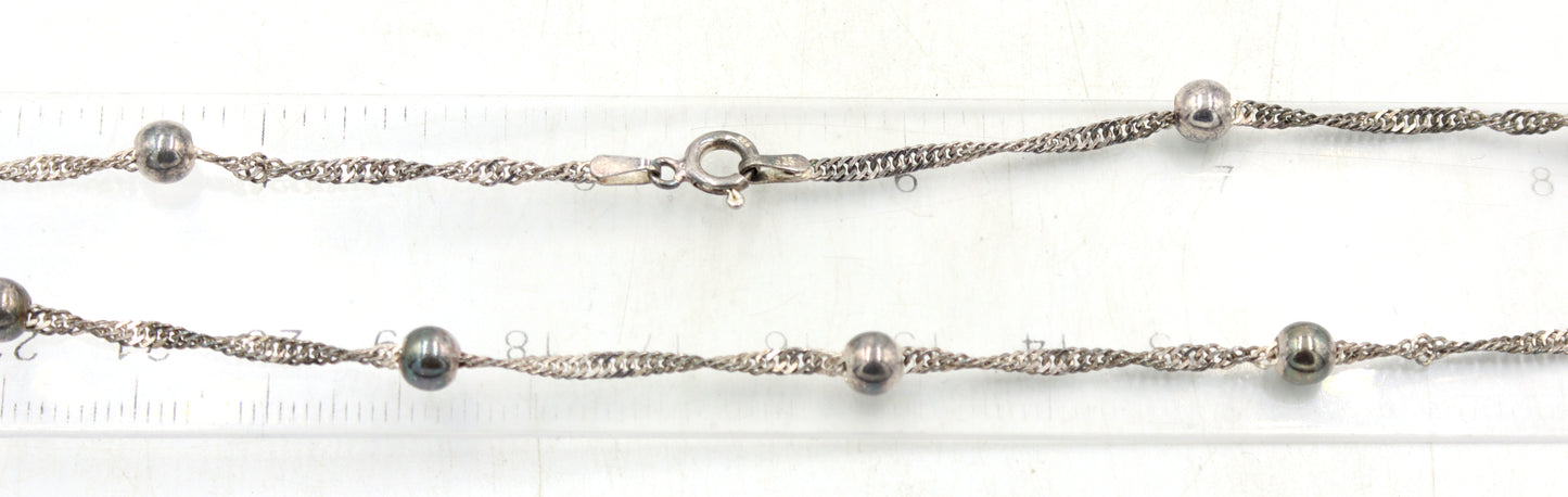 Group lot of 8 Vintage 925 sterling silver necklaces