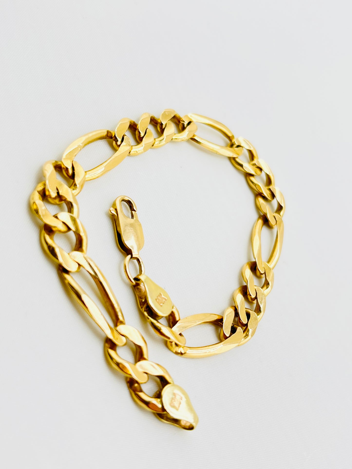 14KT Yellow Gold Flat Solid Figaro Chain Bracelet