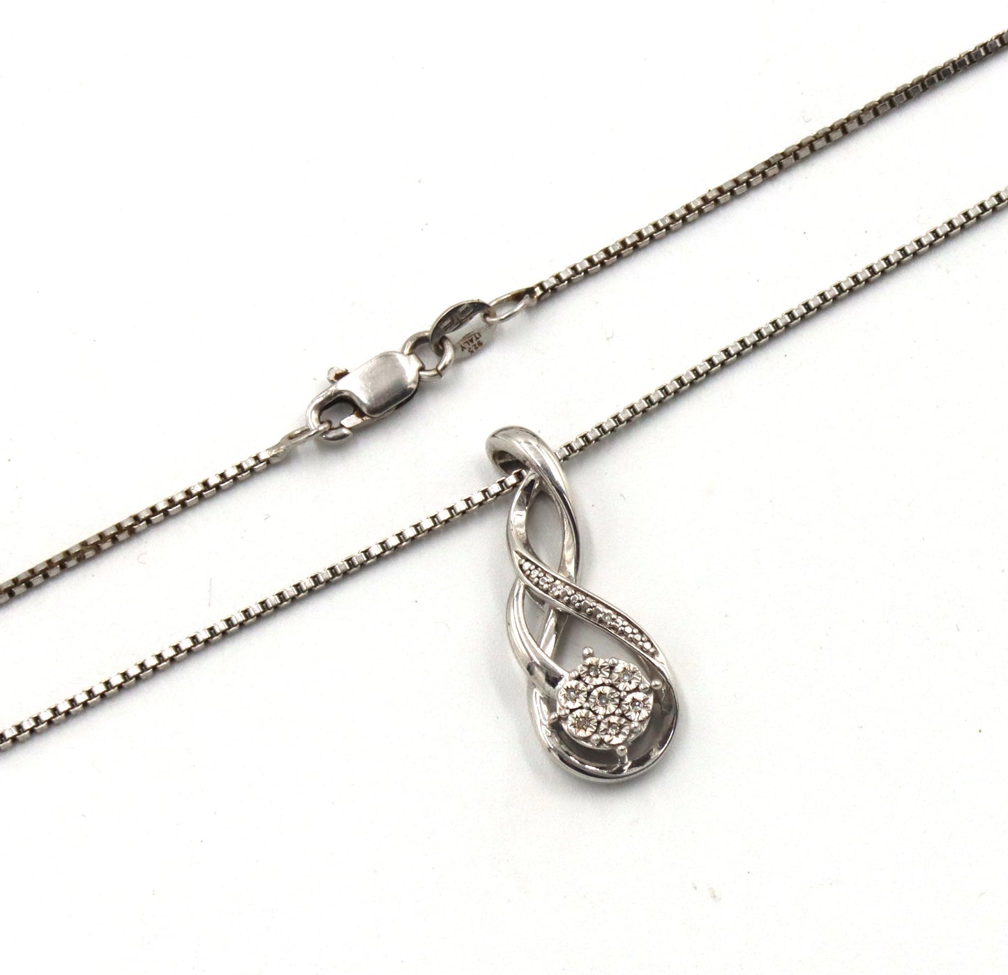 Group of vintage 925 sterling silver mixed jewelry