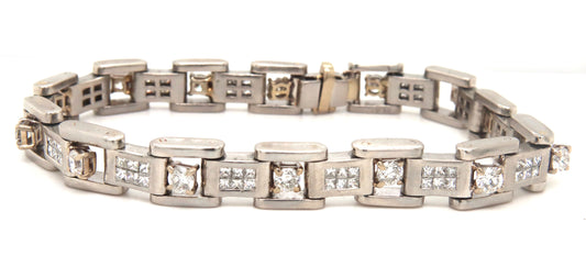 Platinum 6.75ctw RBC and princess cut diamond bracelet