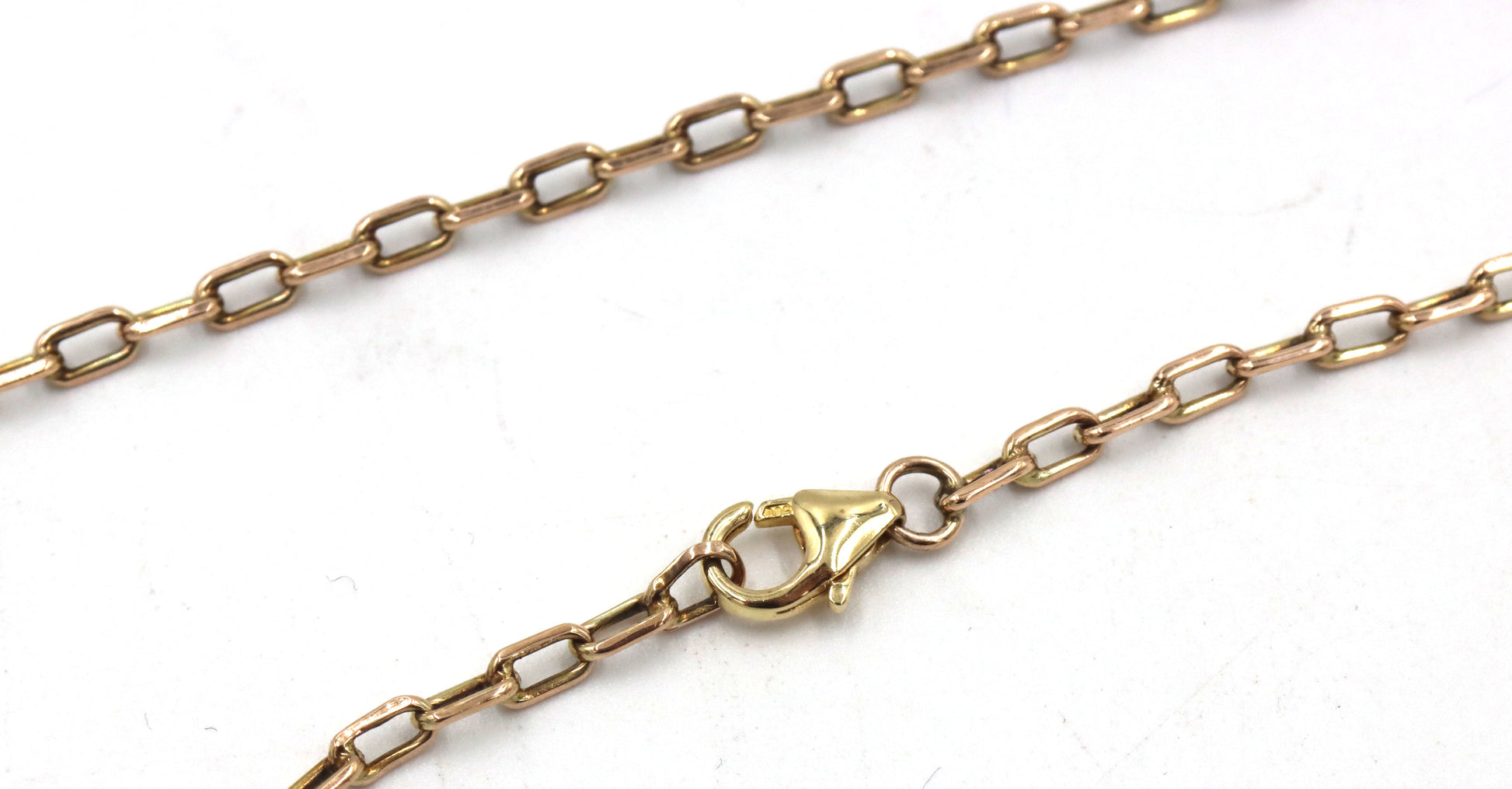 14kt Yellow gold oval link chain necklace