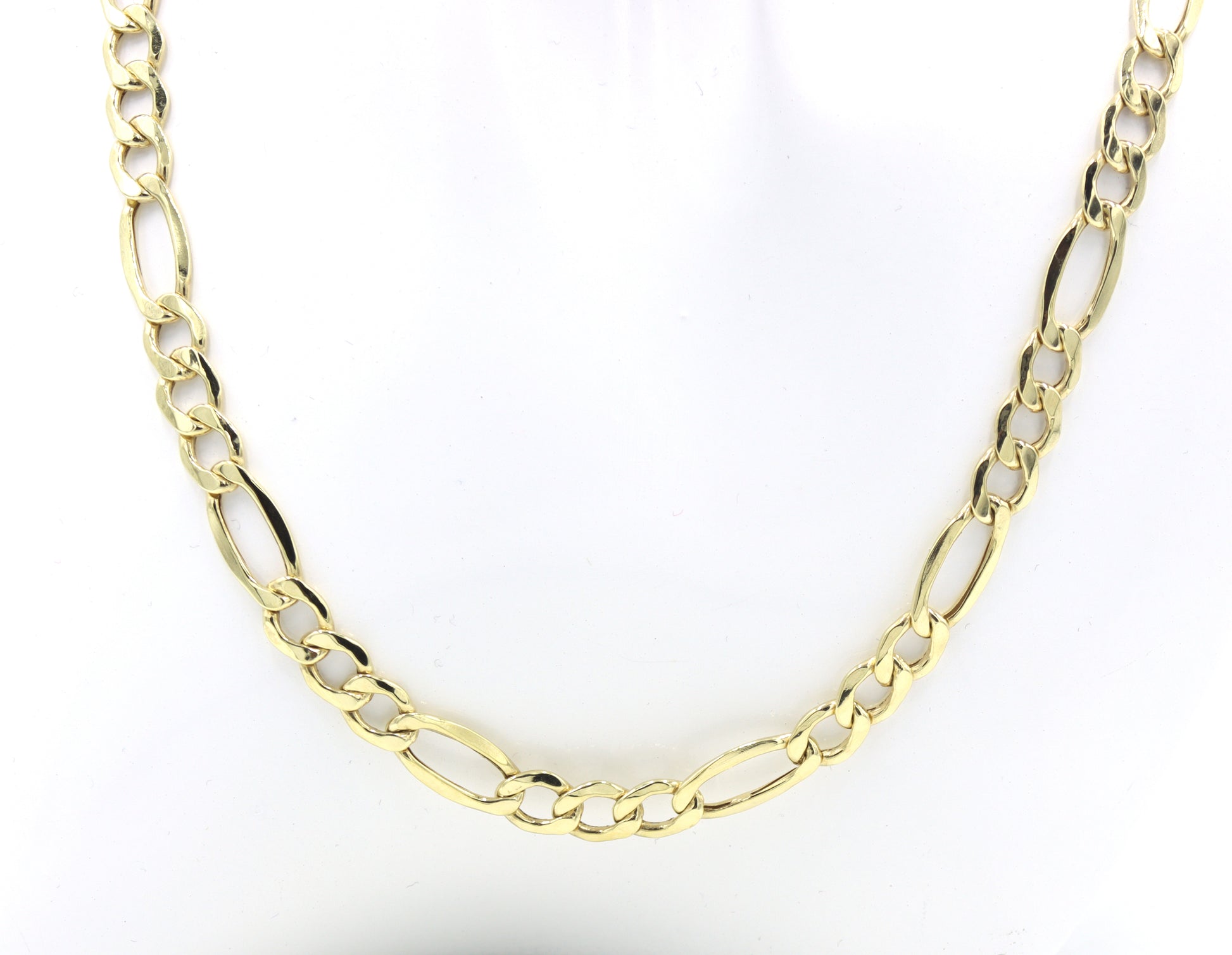 10kt Yellow gold Figaro chain necklace