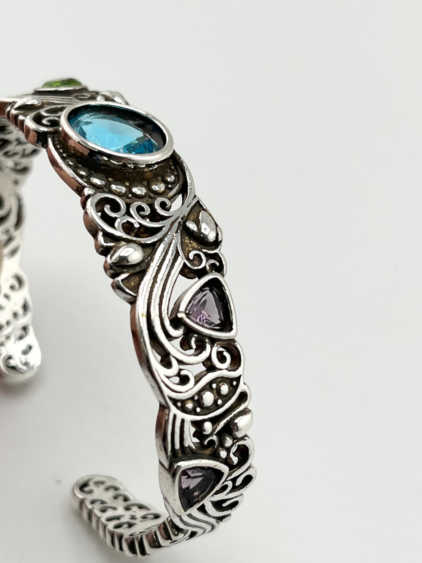 925 Sterling Silver Filigree Design Multi Volor Gemstone Cuff Bracelet