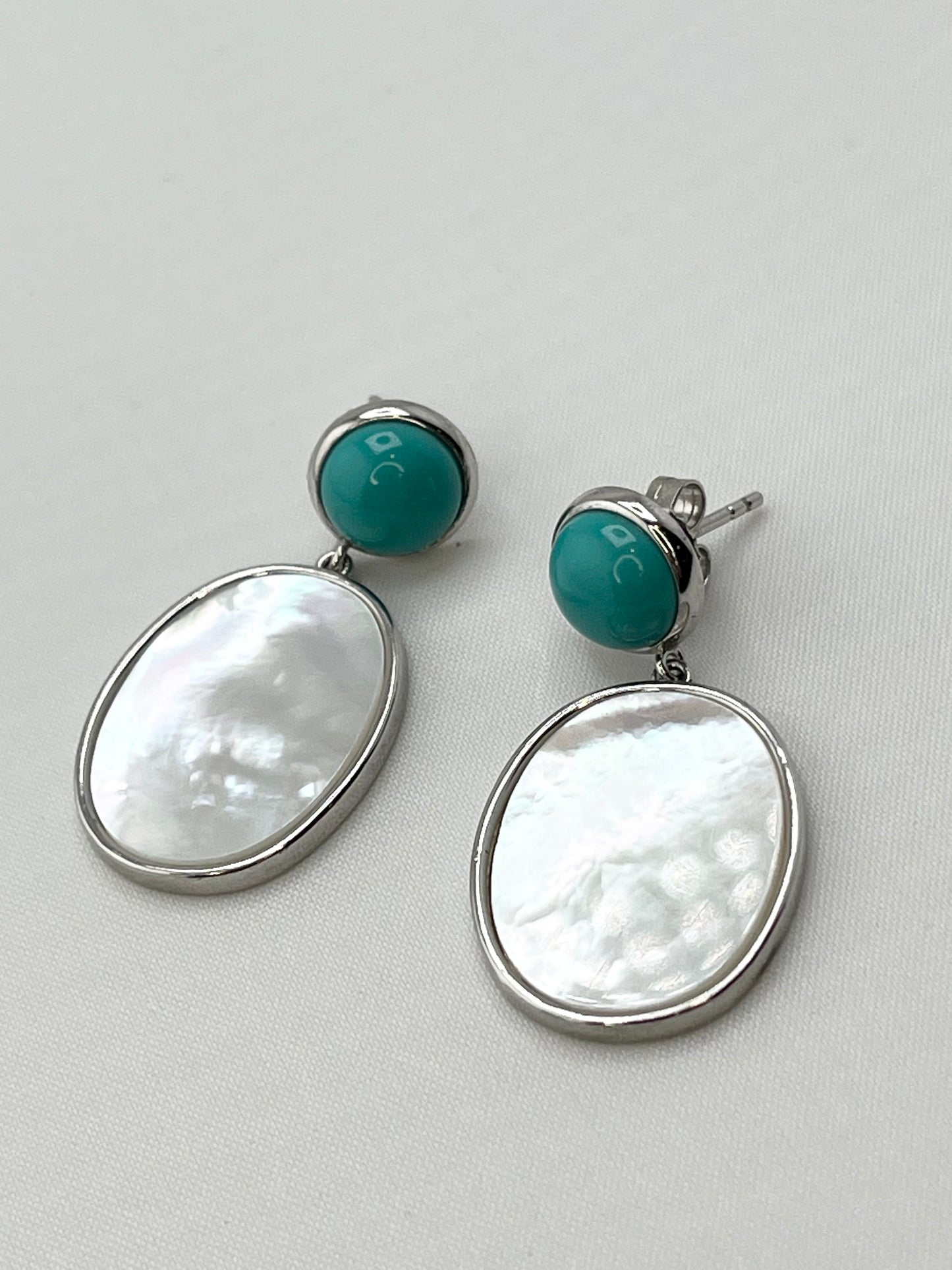 925 Sterling Silver Drop Turquoise And White MOP Earrings