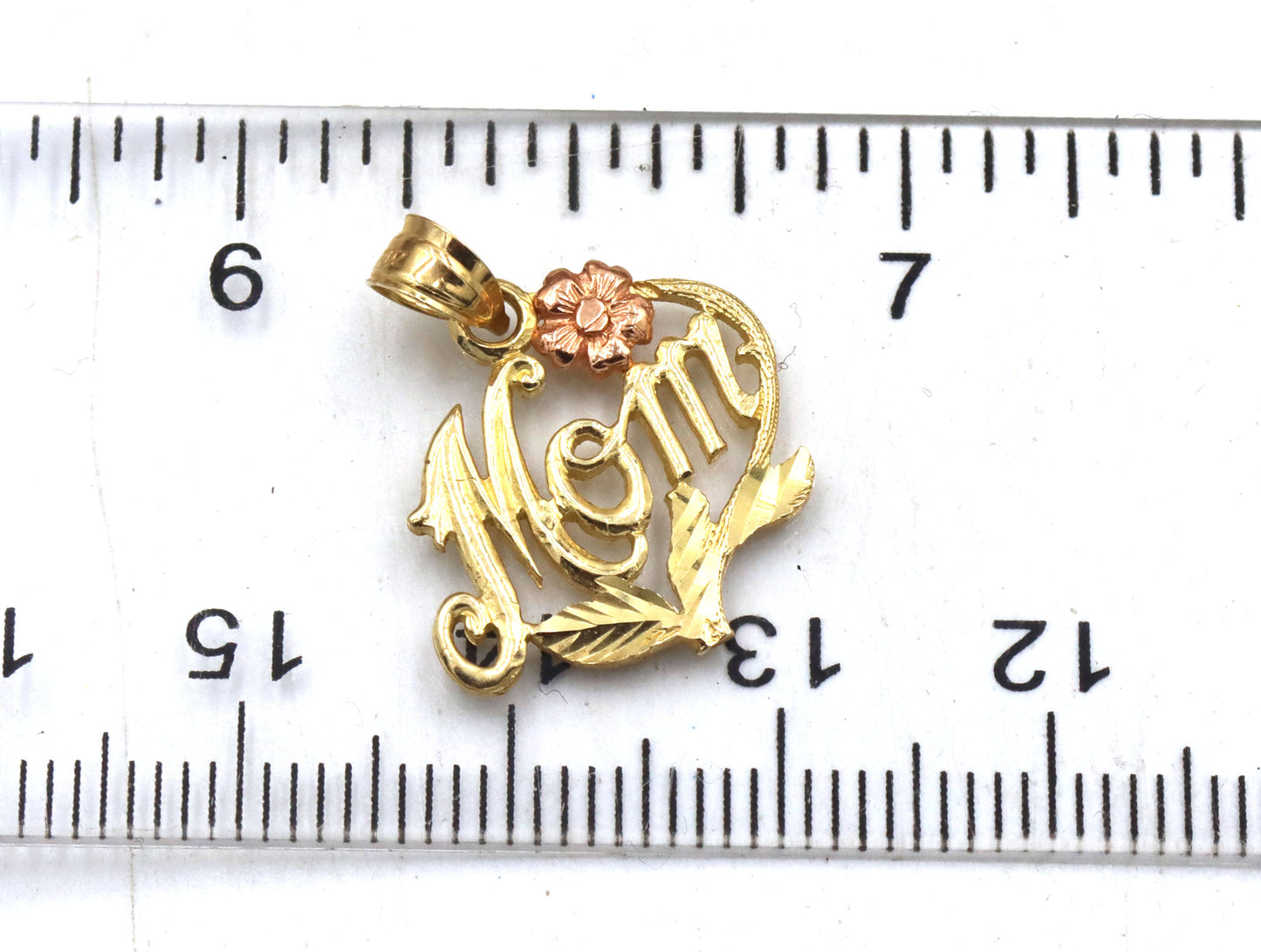 14kt Yellow gold Mom pendant charm