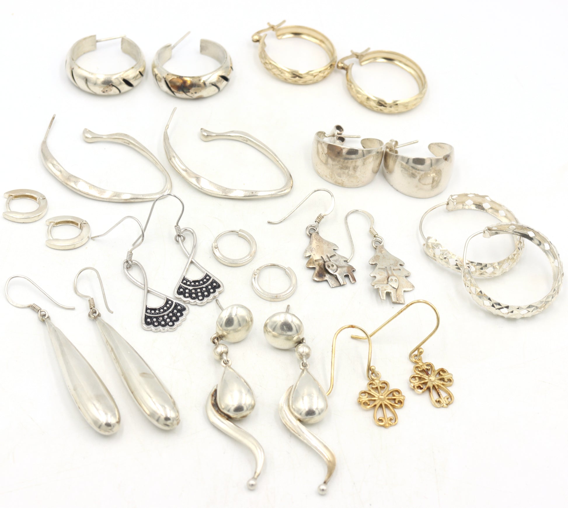 Group lot of Vintage 925 sterling silver earrings