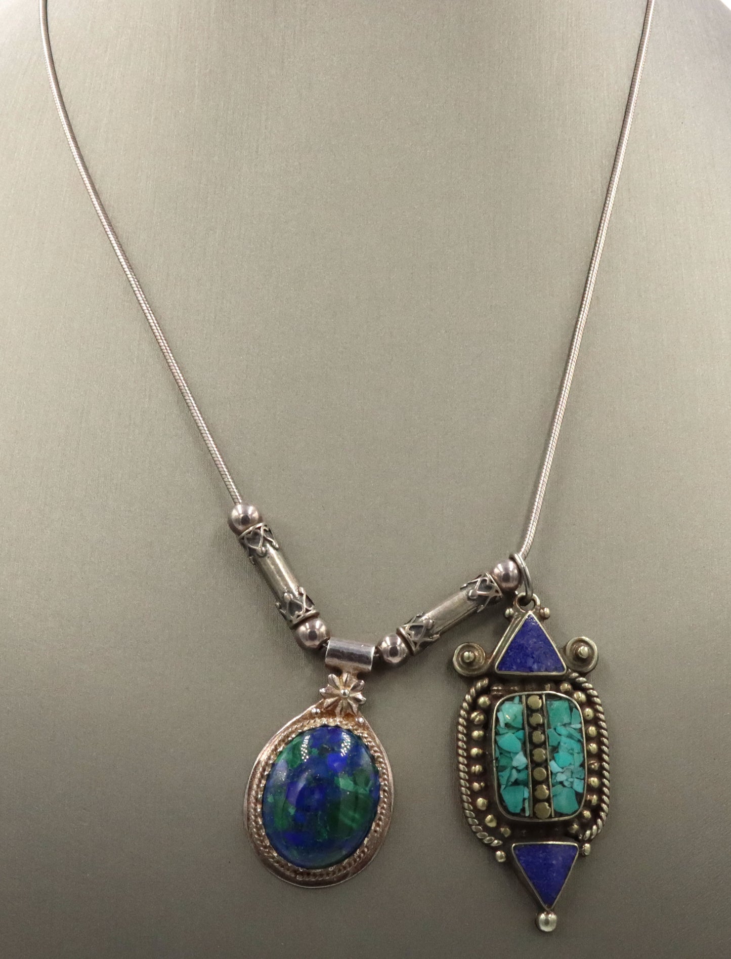 Vintage 925 sterling silver Turquoise and lapis pendant on chain