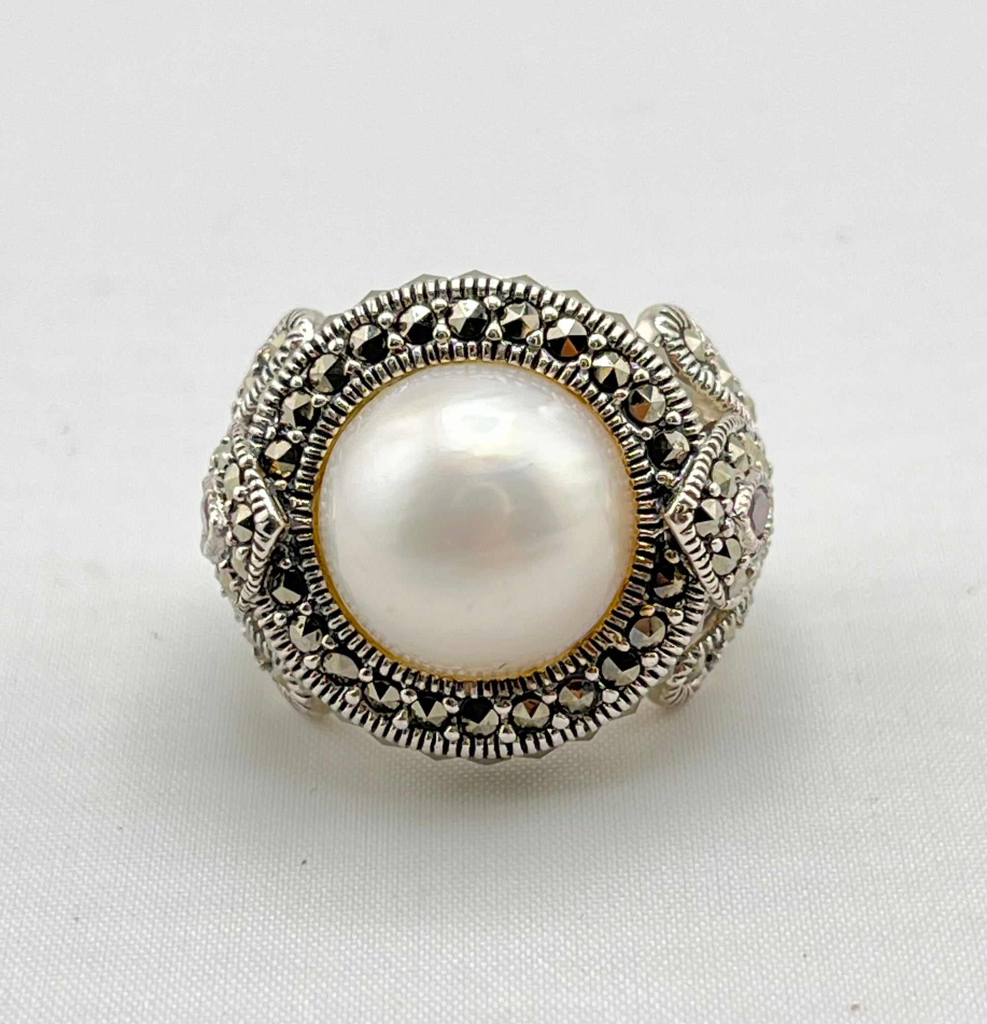 925 Sterling Silver Victorian Blister Pearl And Faceted Marcasite Ring