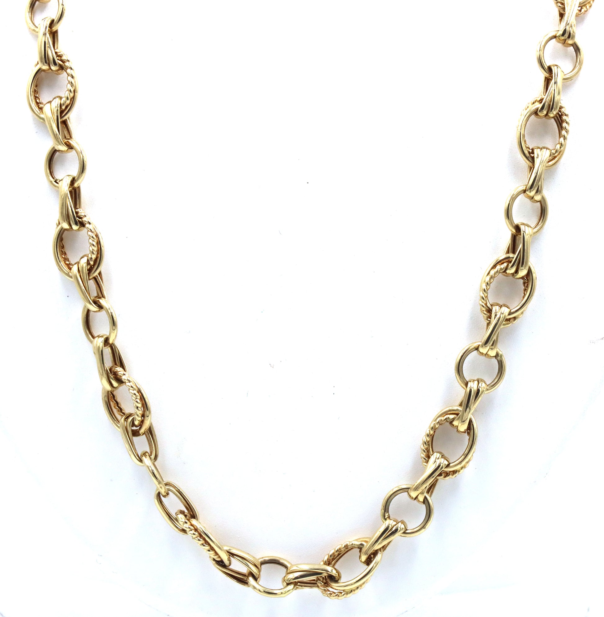 14kt Yellow gold double oval link chain necklace