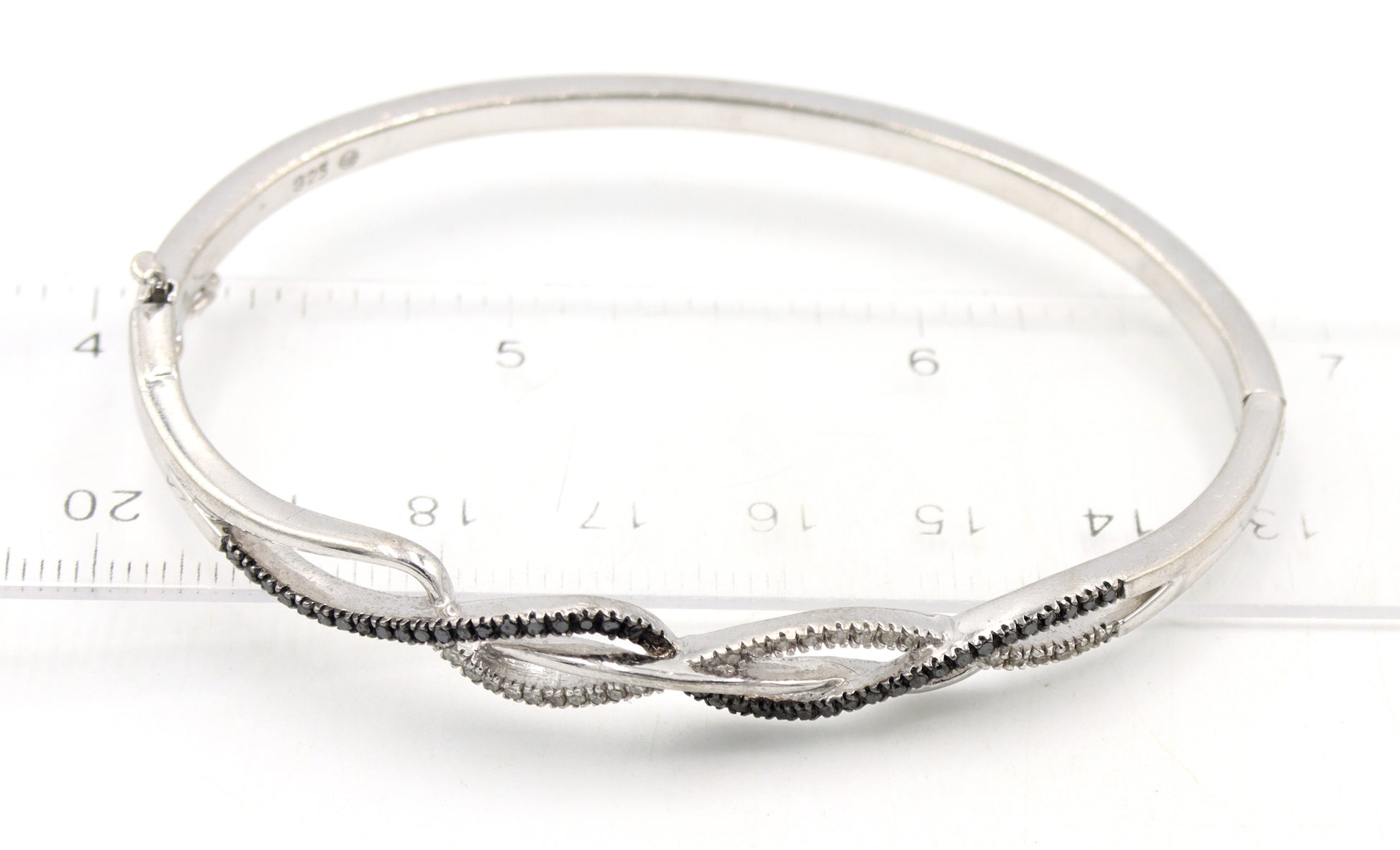 Vintage 925 sterling silver group lot of 4 bangles