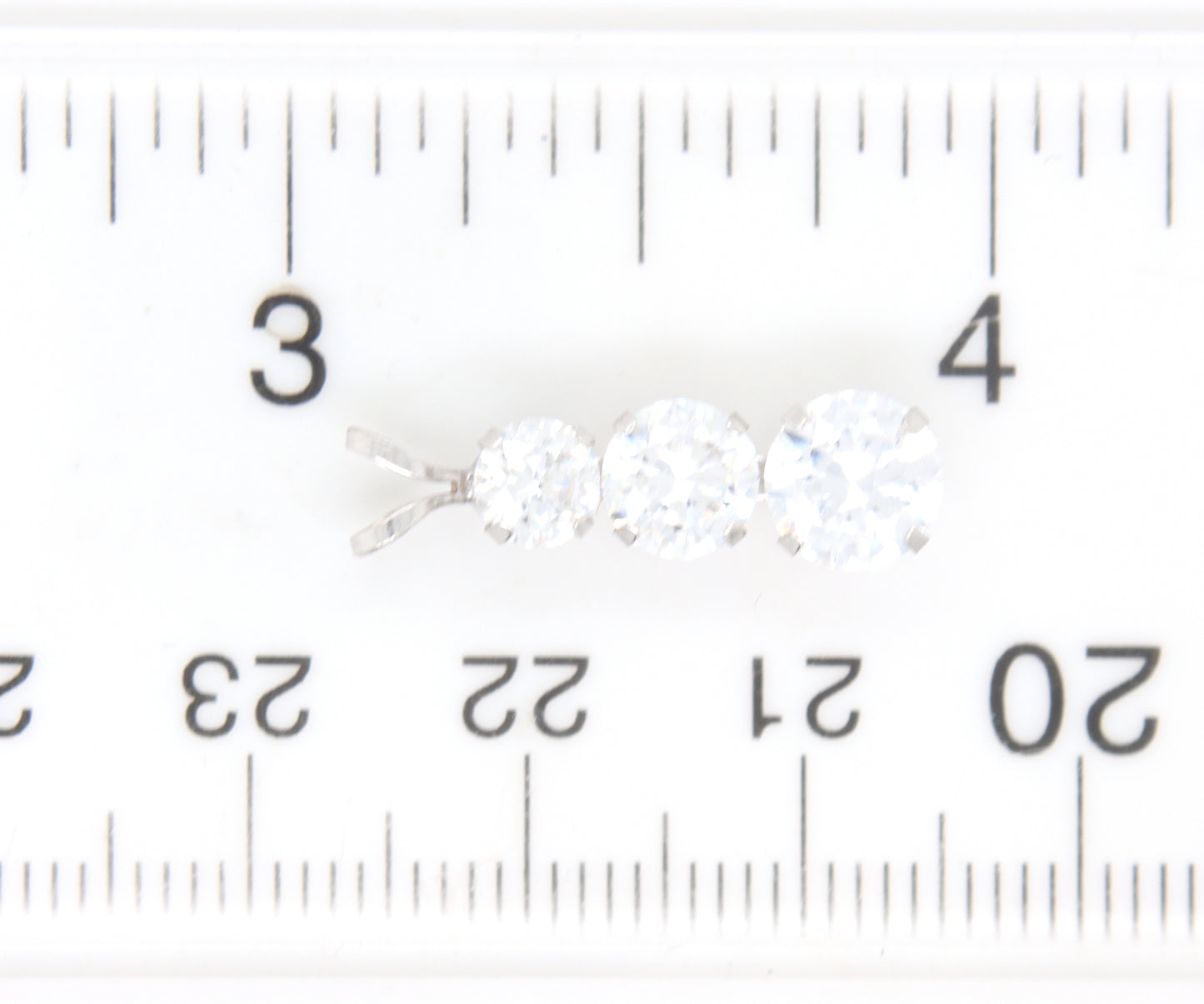 Group lot of 4 cubic zirconia pendants in 14kt