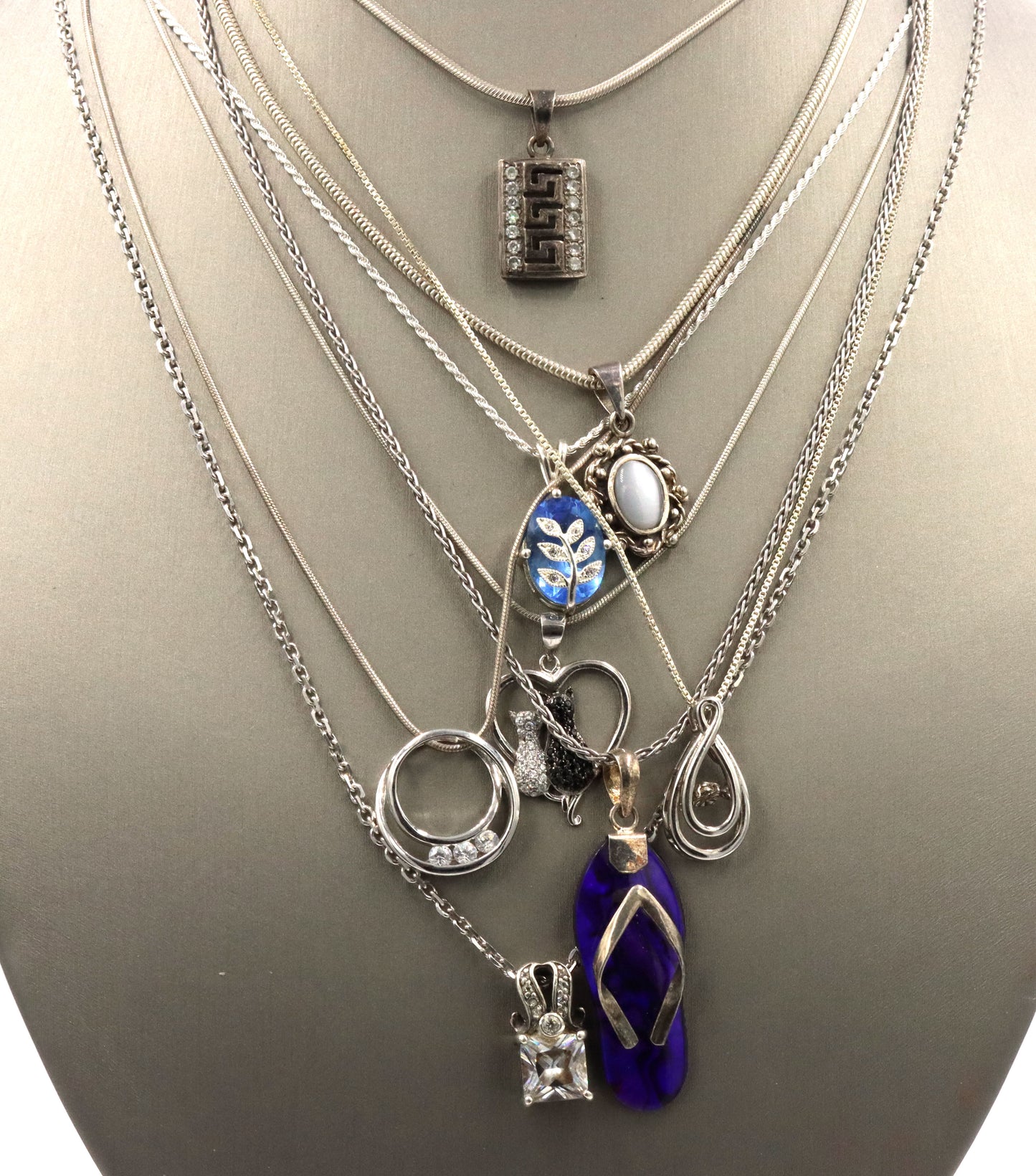 Vintage 925 sterling silver group lot of 8 vintage 925 sterling silver necklaces