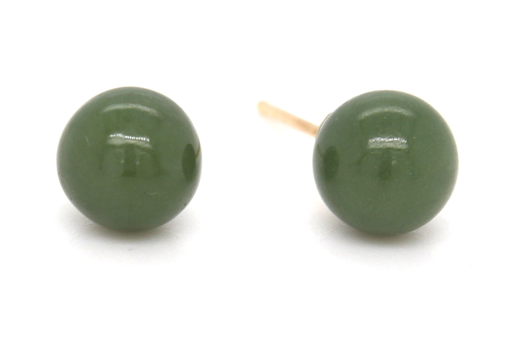 14kt Yellow gold Green Jade stud earrings