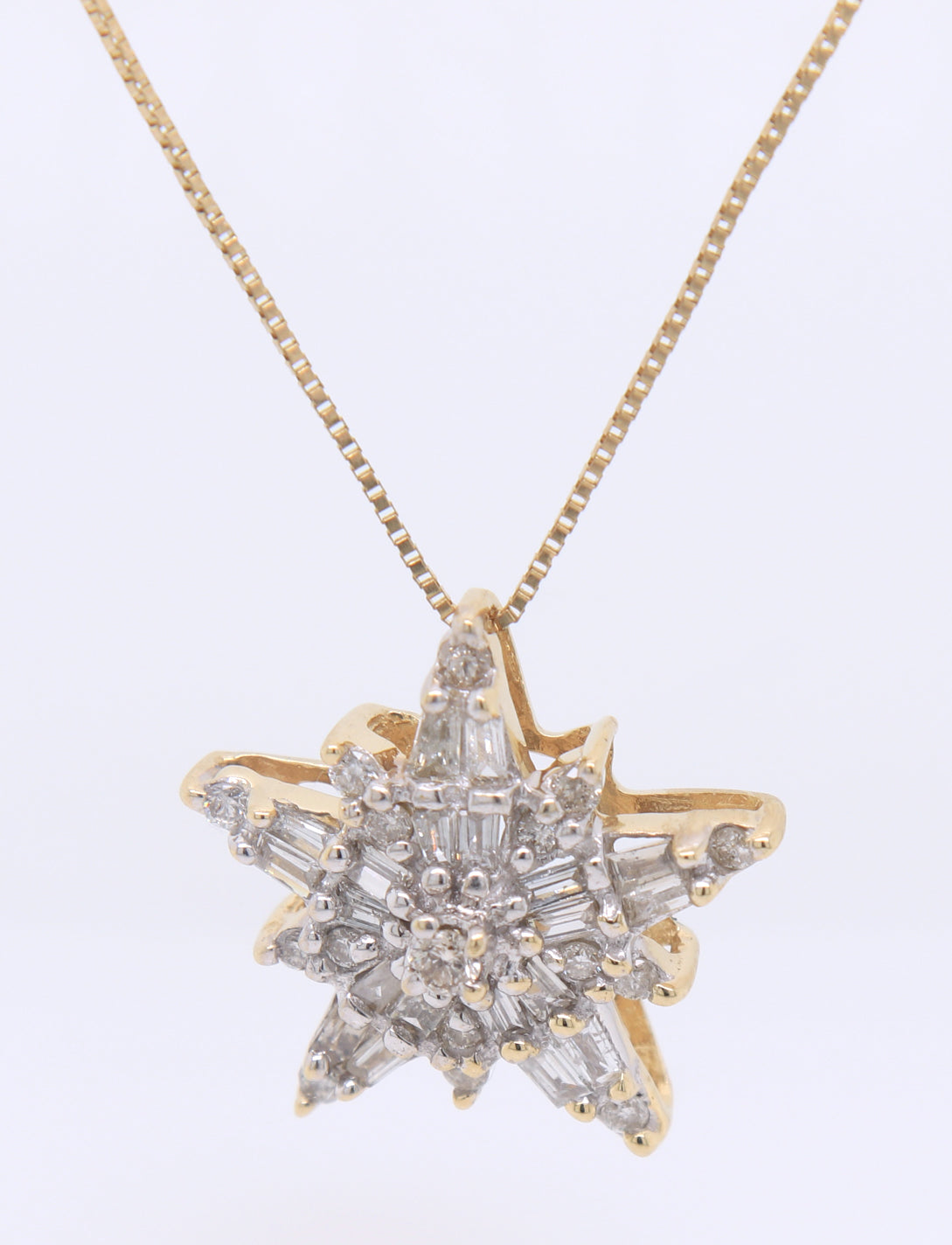 Sparkling Yellow Gold Diamond Star Pendant on Chain