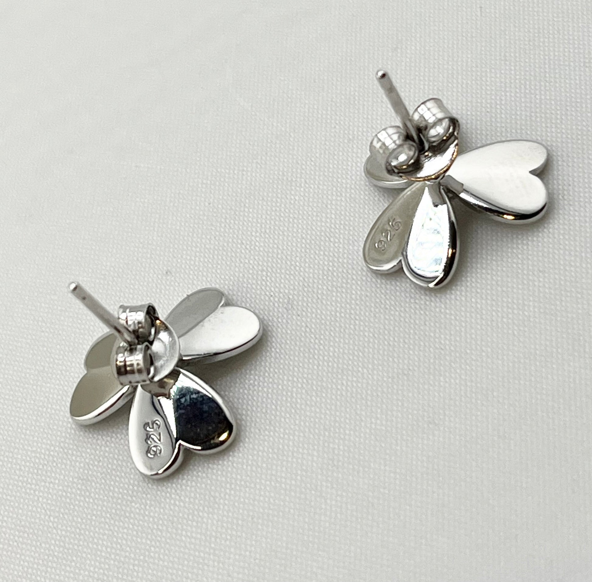 925 Sterling Silver Set Of Pendant And Earrings Floral With heart Shape Petals