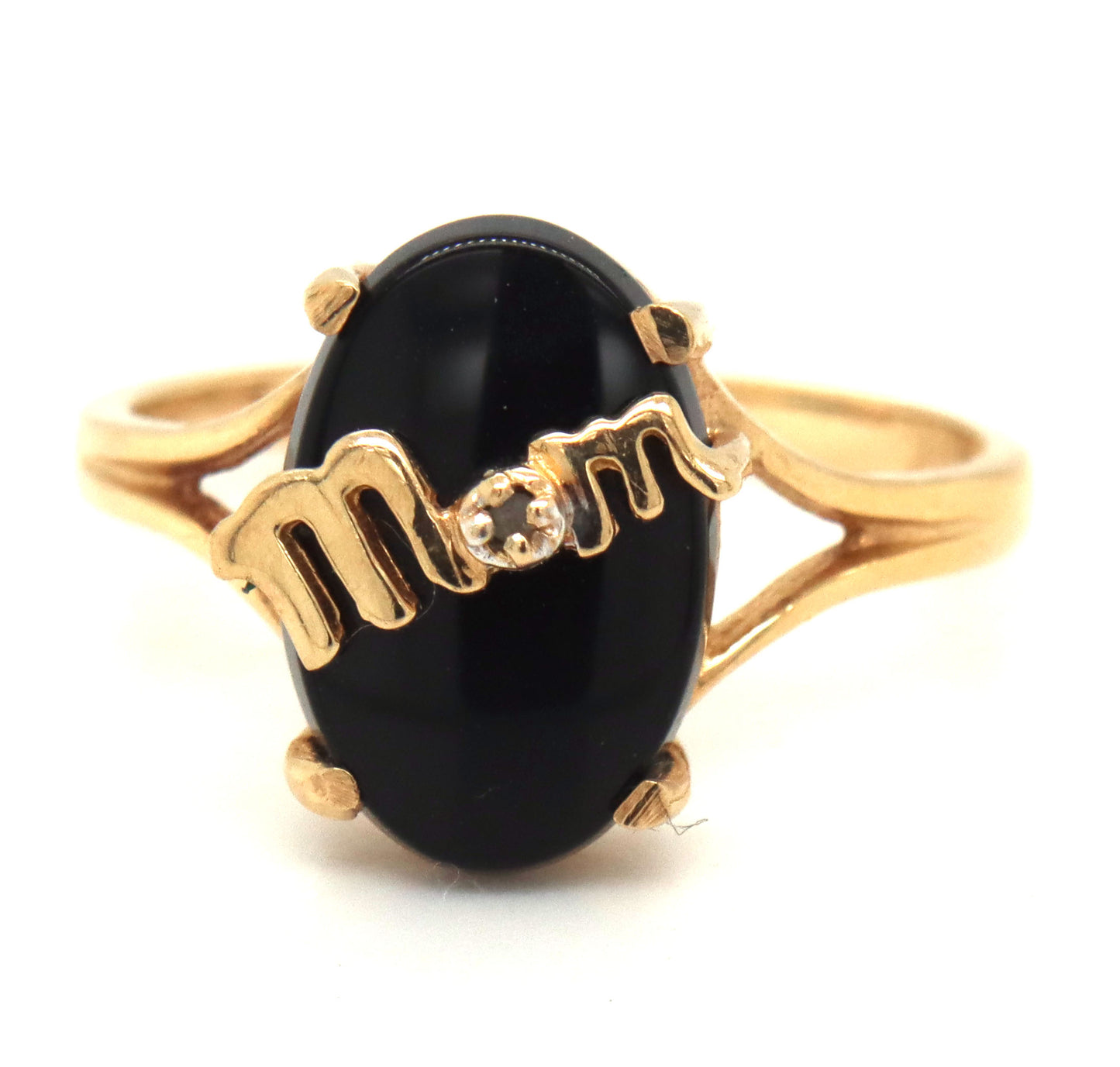10kt Yellow gold black onyx MOM ring