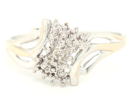 10kt White gold diamond cluster ring
