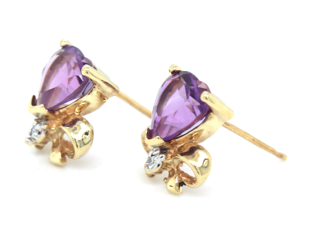 10kt Yellow gold heart amethyst and diamond bow stud earrings