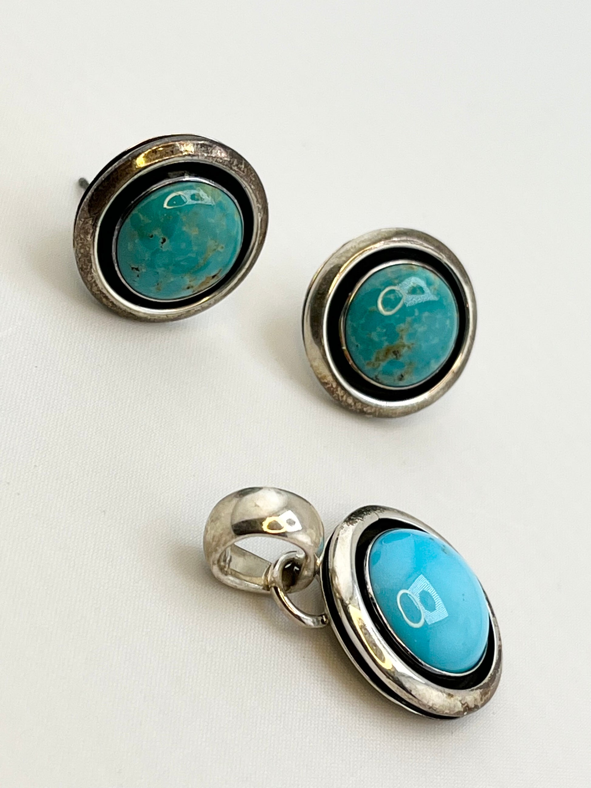 925 Sterling Silver Signed Artie Yellowhorse Turquoise Set Of Earrings And Pendant