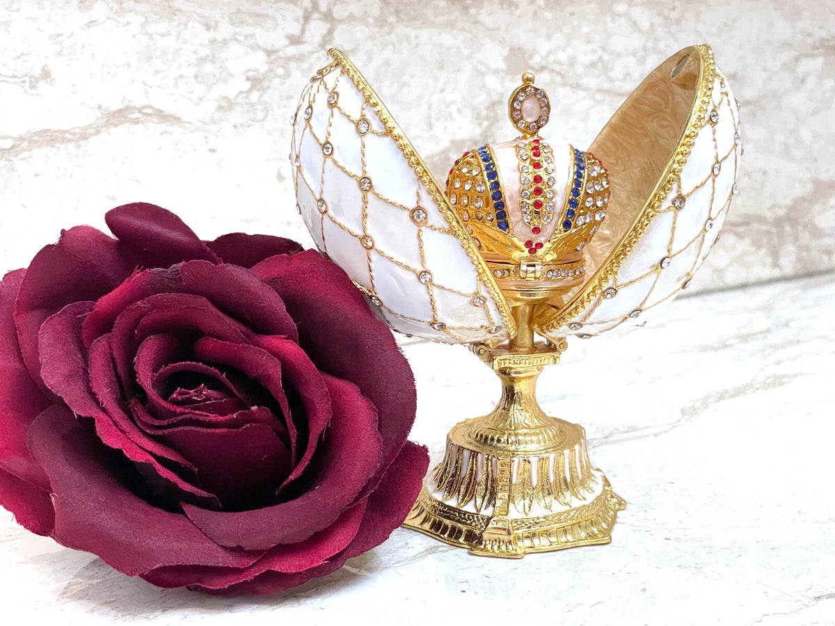 Beige Fabergé-Style Imperial Trinket Egg
