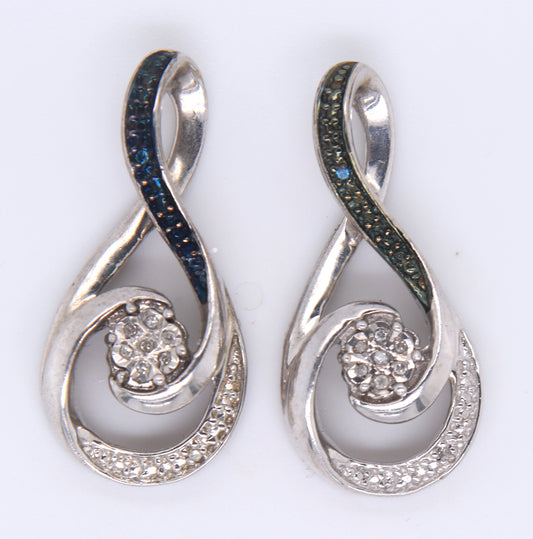 Lot of 2 Vintage Sterling Silver Pendants