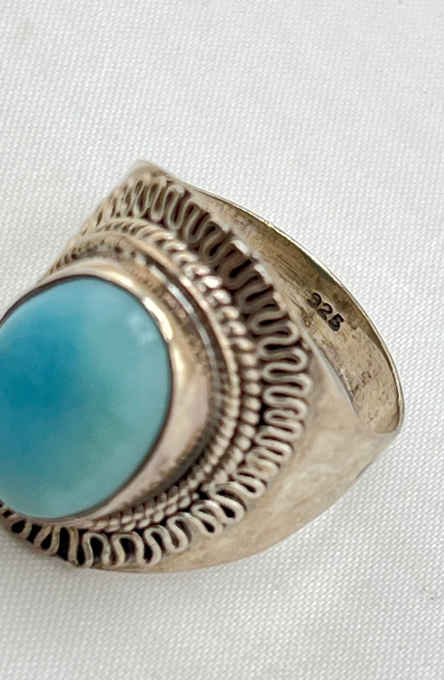 925 Sterling Silver Vintage Native Amewrican Style Blue Larimar Ring