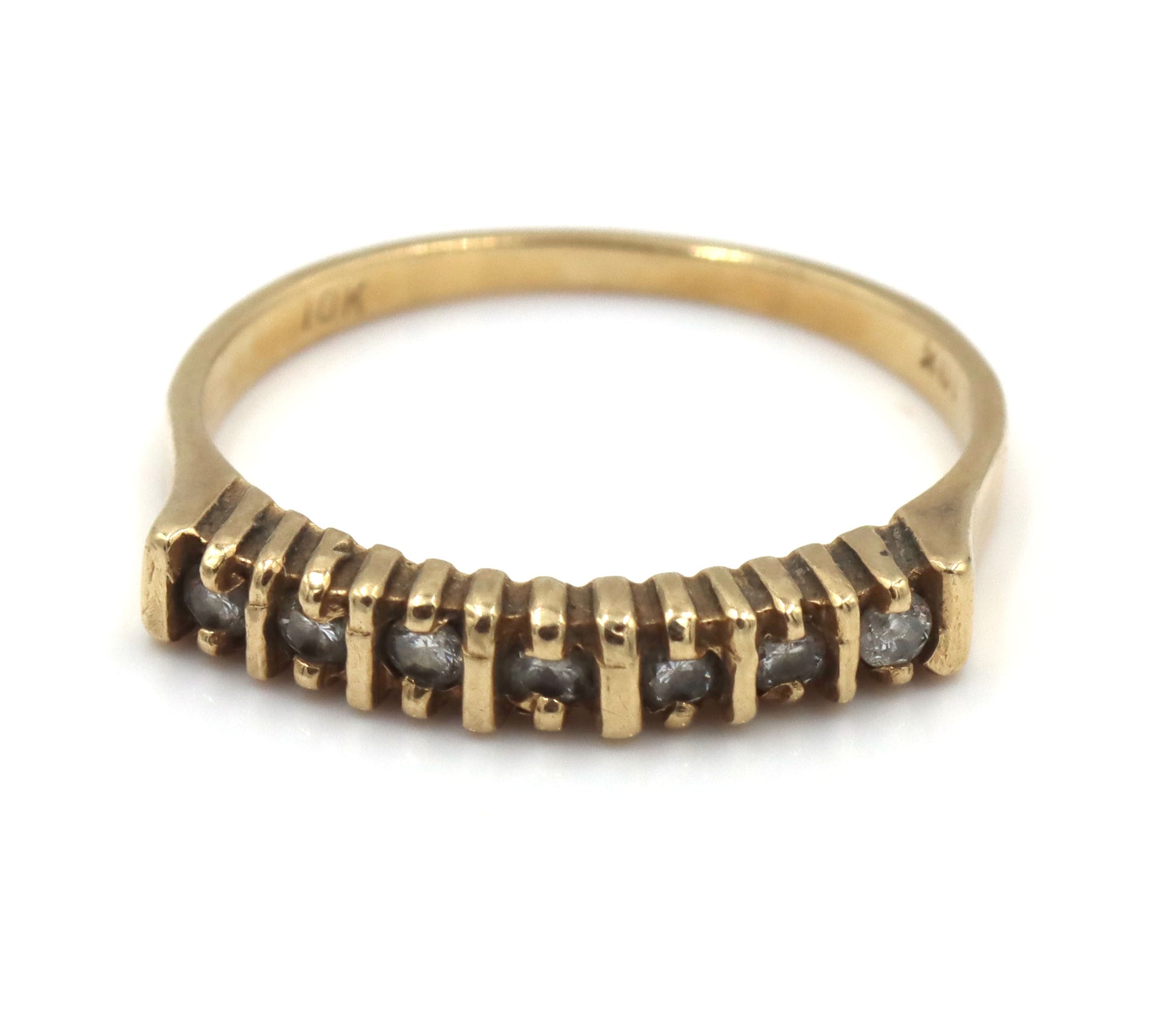 10kt Yellow gold diamond band