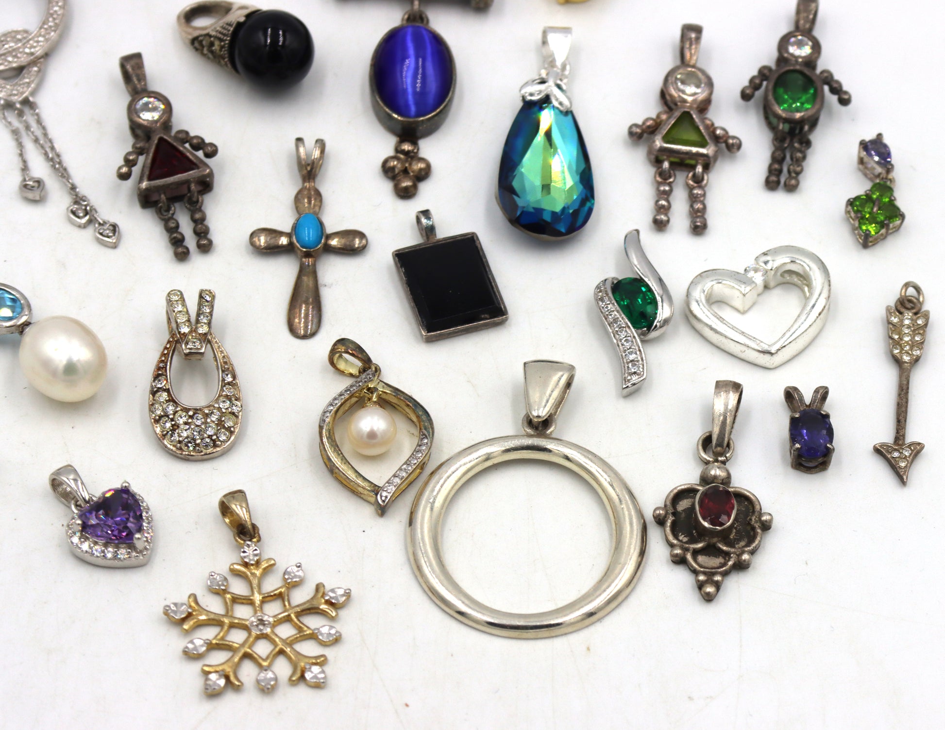 Group lot of Vintage 925 sterling silver pendants