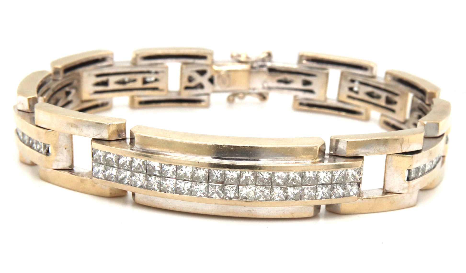 18kt White gold princess cut diamond link bracelet