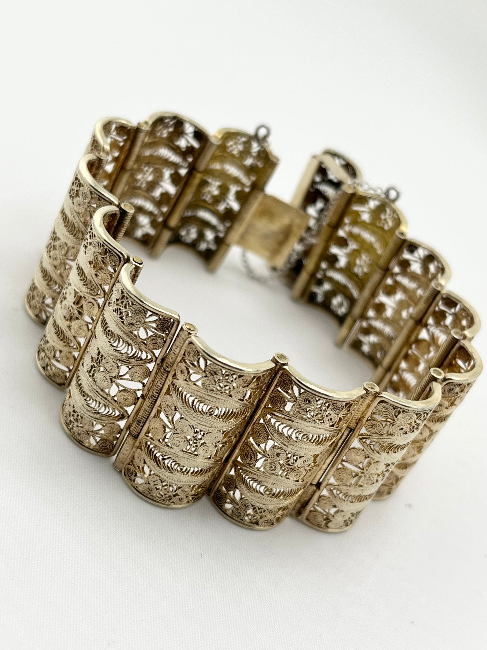 Vintage 925 Sterling Silver Wide Filigree Pathern Bracelet