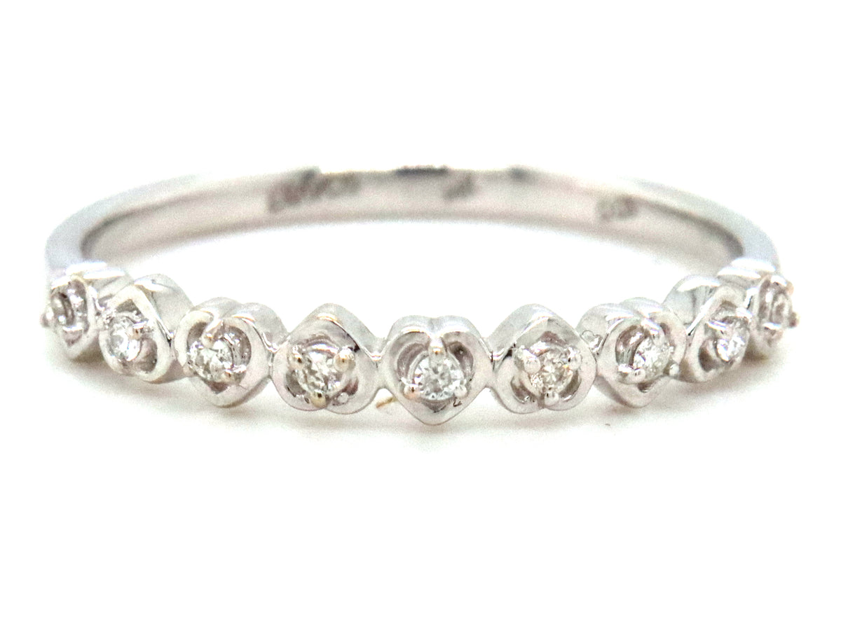 14kt White gold 0.5ct diamond multi heart band