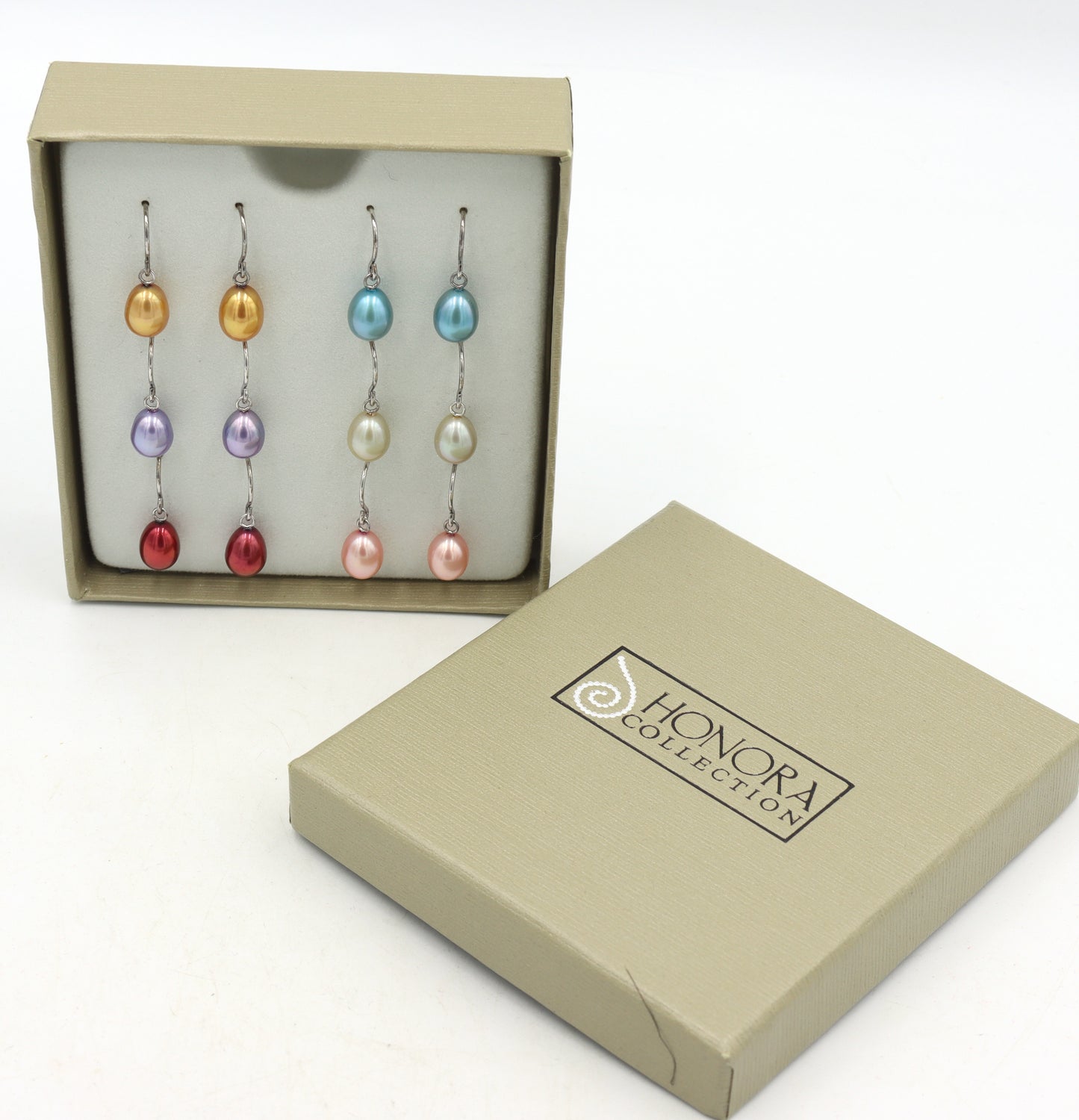 Jade Turtle necklace and multi color pearl earrings