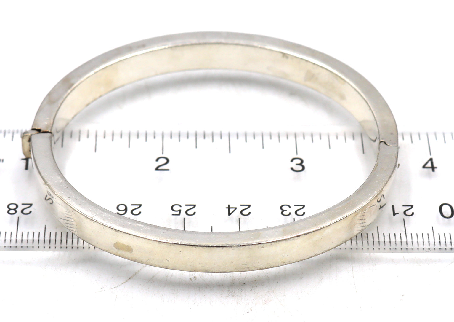 Group lot of 6 Vintage 925 sterling silver bangles