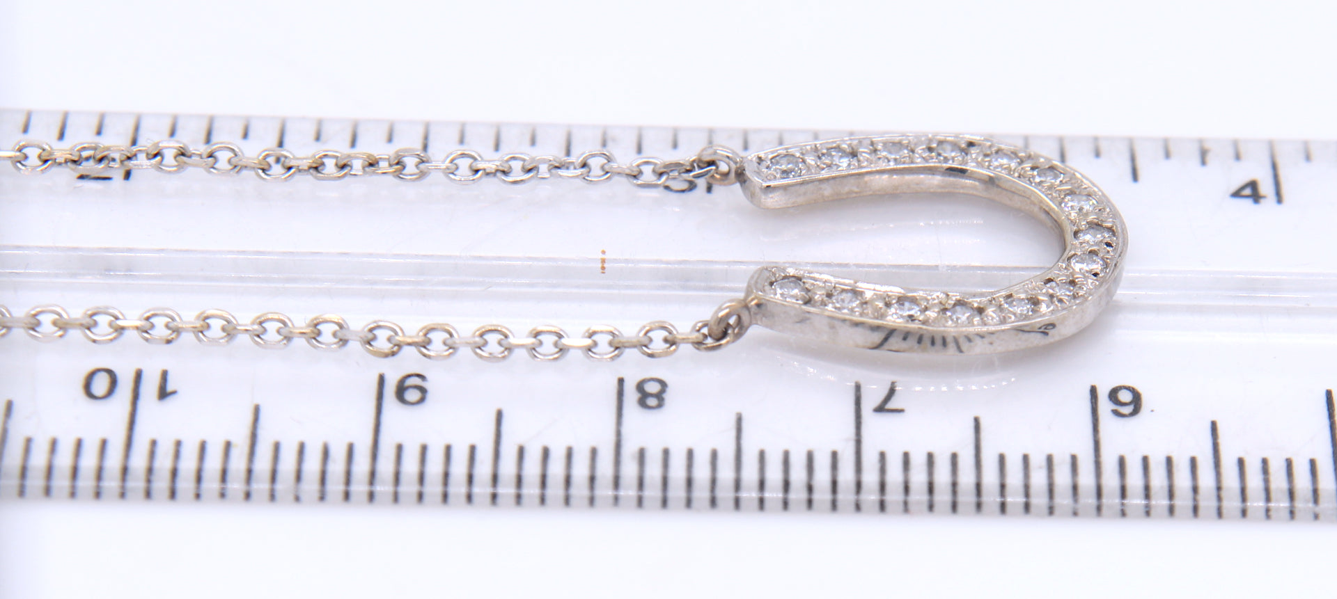 Amazing White Gold Diamond Horseshoe Necklace