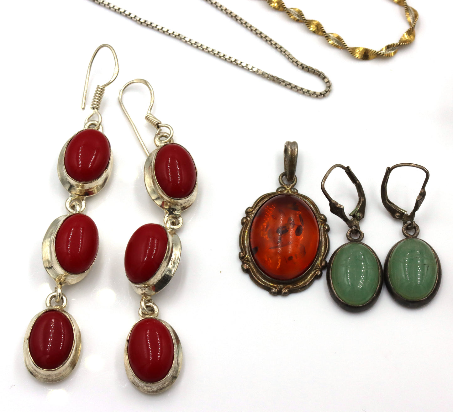 Group lot of Vintage 925 sterling silver jewelry