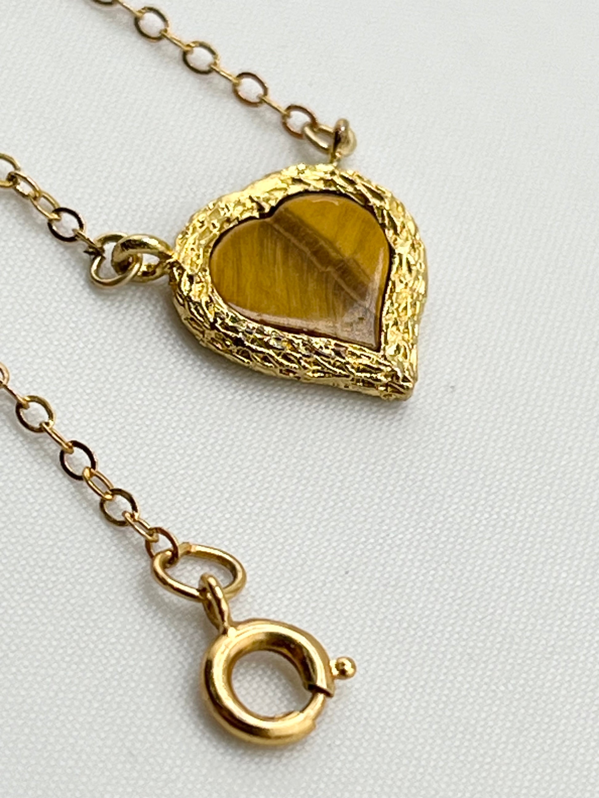 12KT Yellow Gold Filled Tiger Eye Heart Necklace