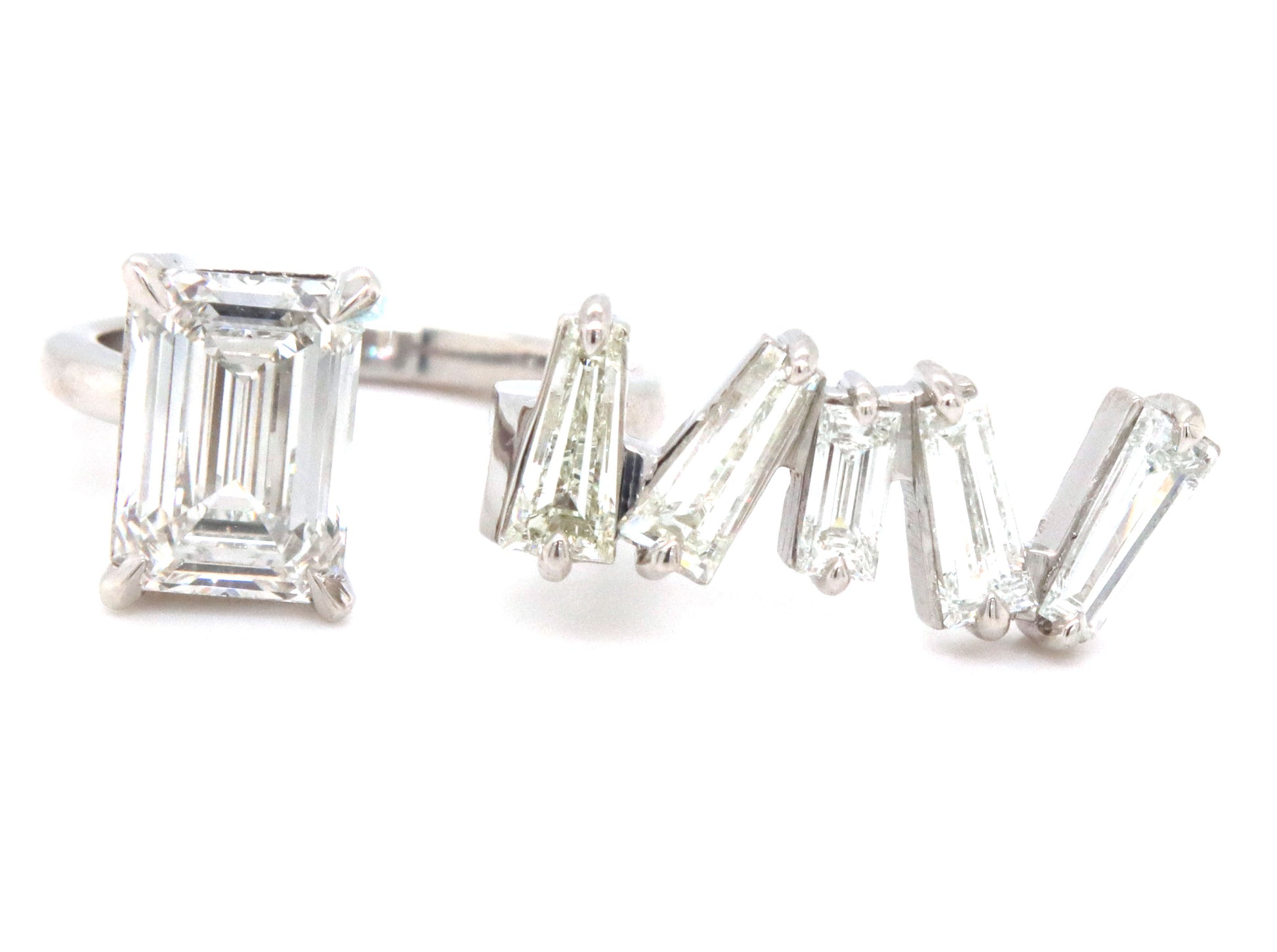 2.08ct Lab grown diamond in baguette natural diamond setting