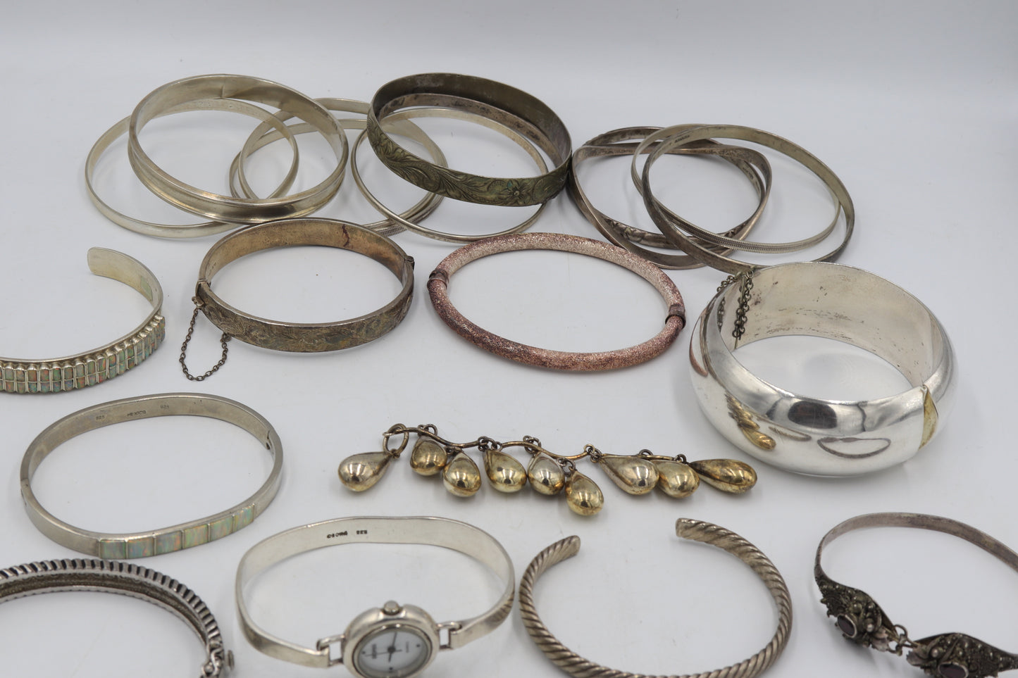 Big group lot of Vintage  925 sterling silver bangles